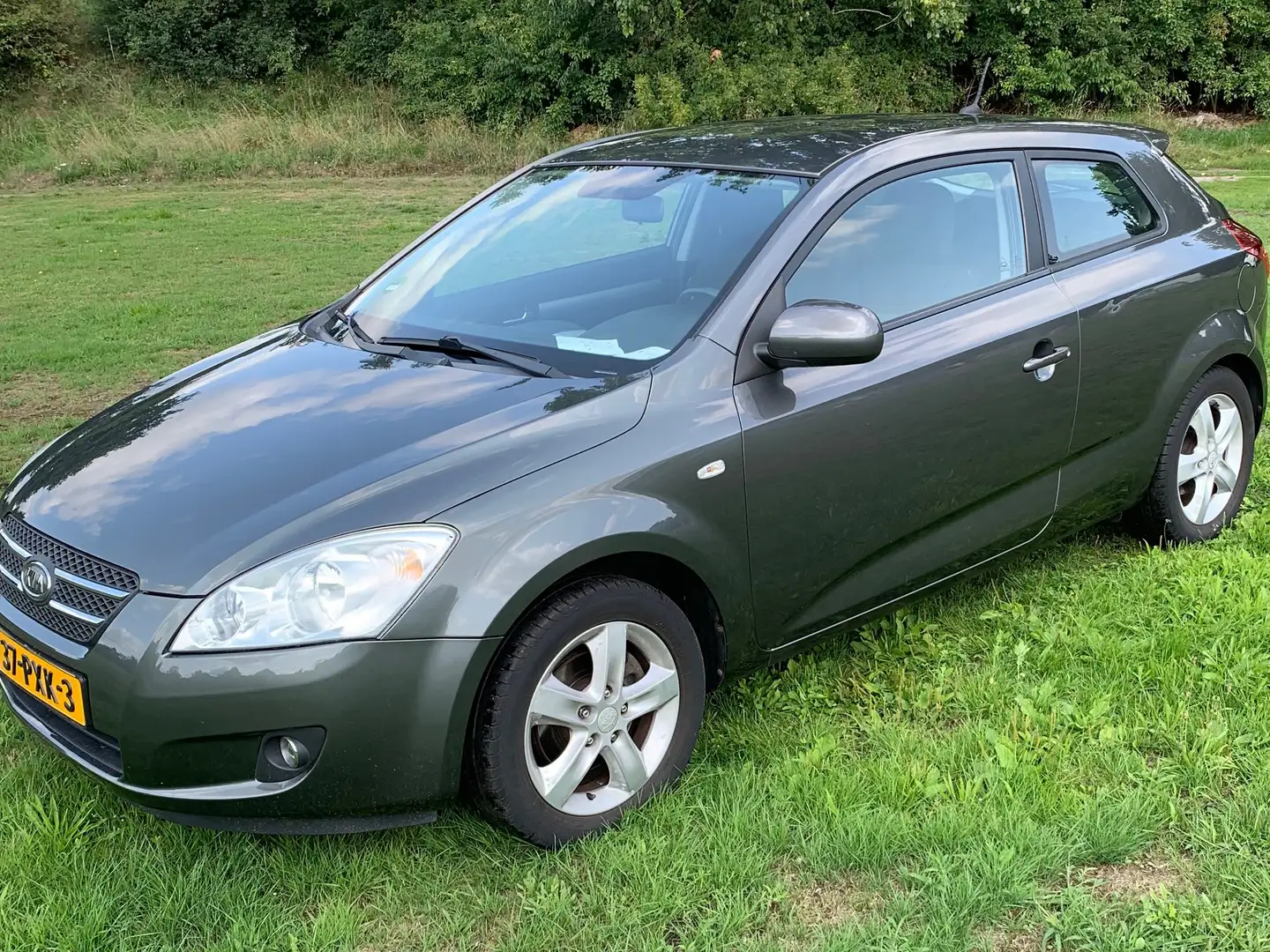 Kia Ceed / cee'd Ceed / cee'd 1.4 CVVT Seven Szürke - 1