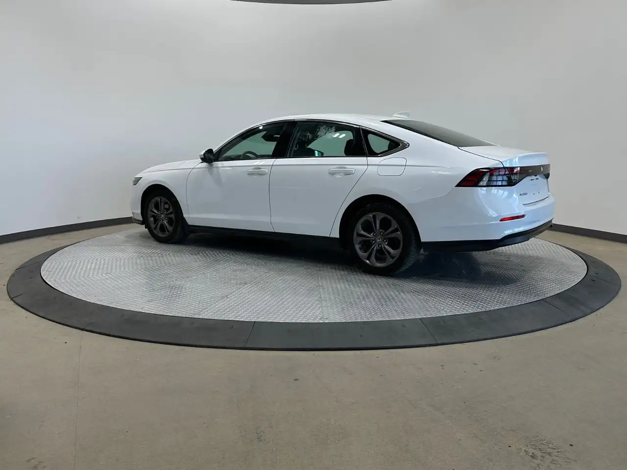 Honda Accord снимка Honda Accord