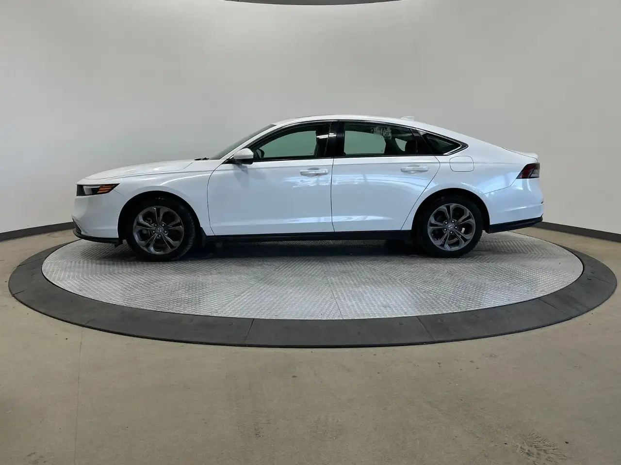 Honda Accord снимка Honda Accord