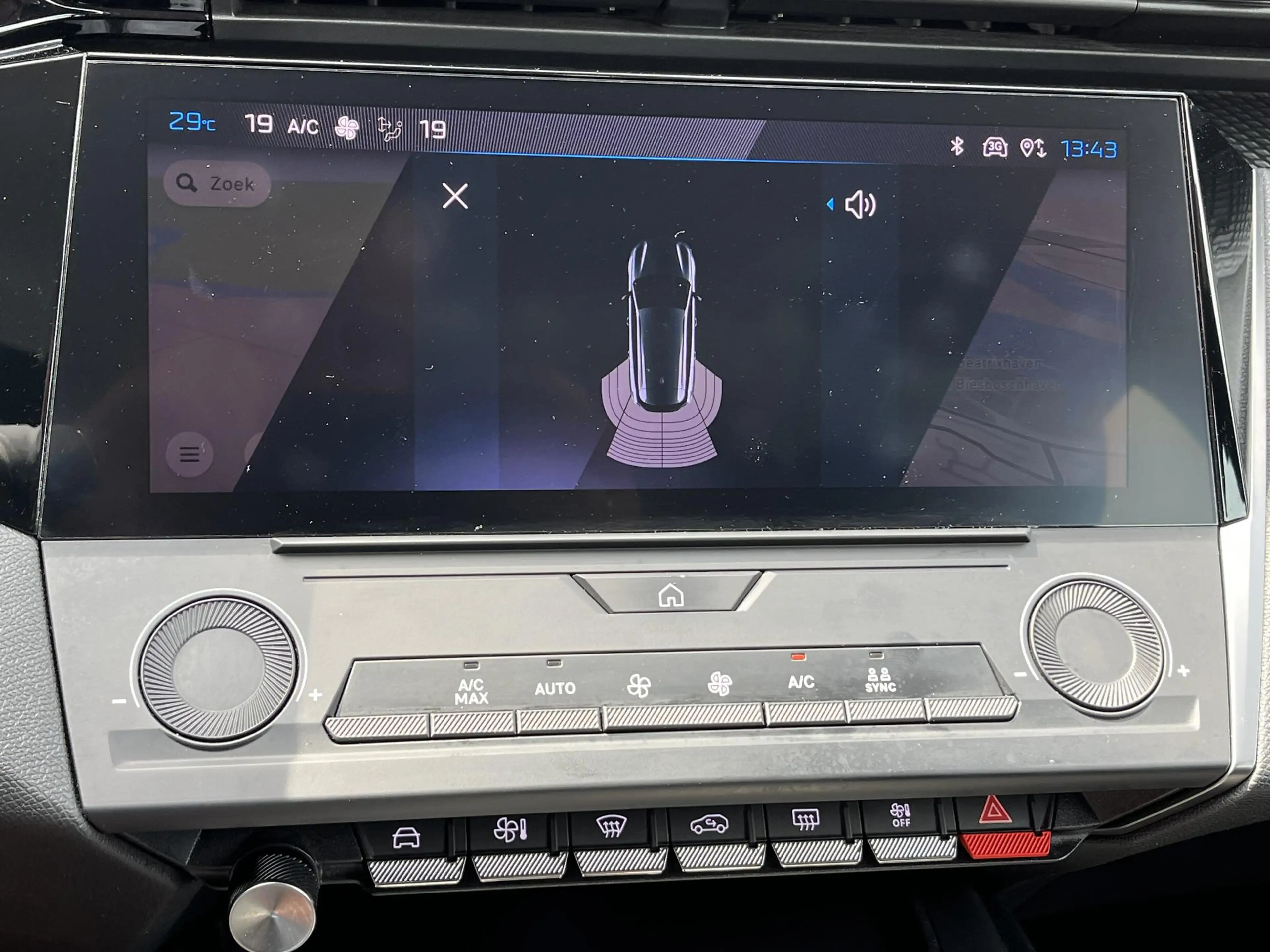 Peugeot 308 SW 1.6 Plug-in Hybrid 180 Active Pack Business PHE — photo 10