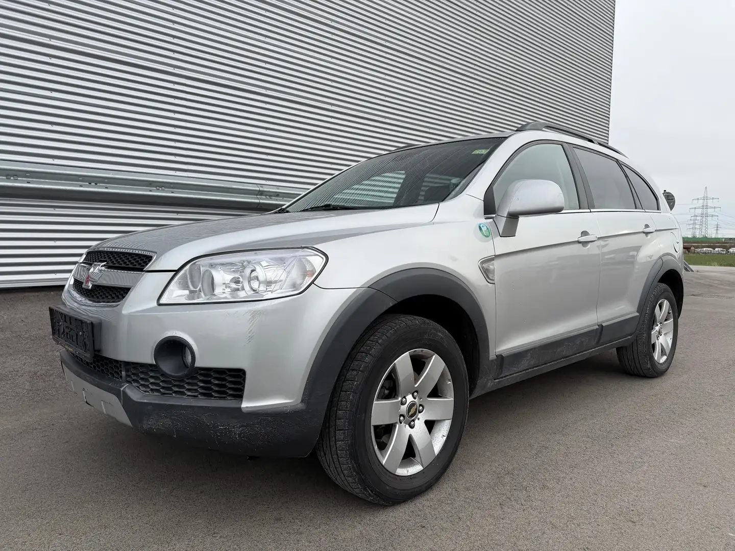 Chevrolet Captiva LT Sport 2,0 Ds. Aut. 4WD ID:72 Silber - 2