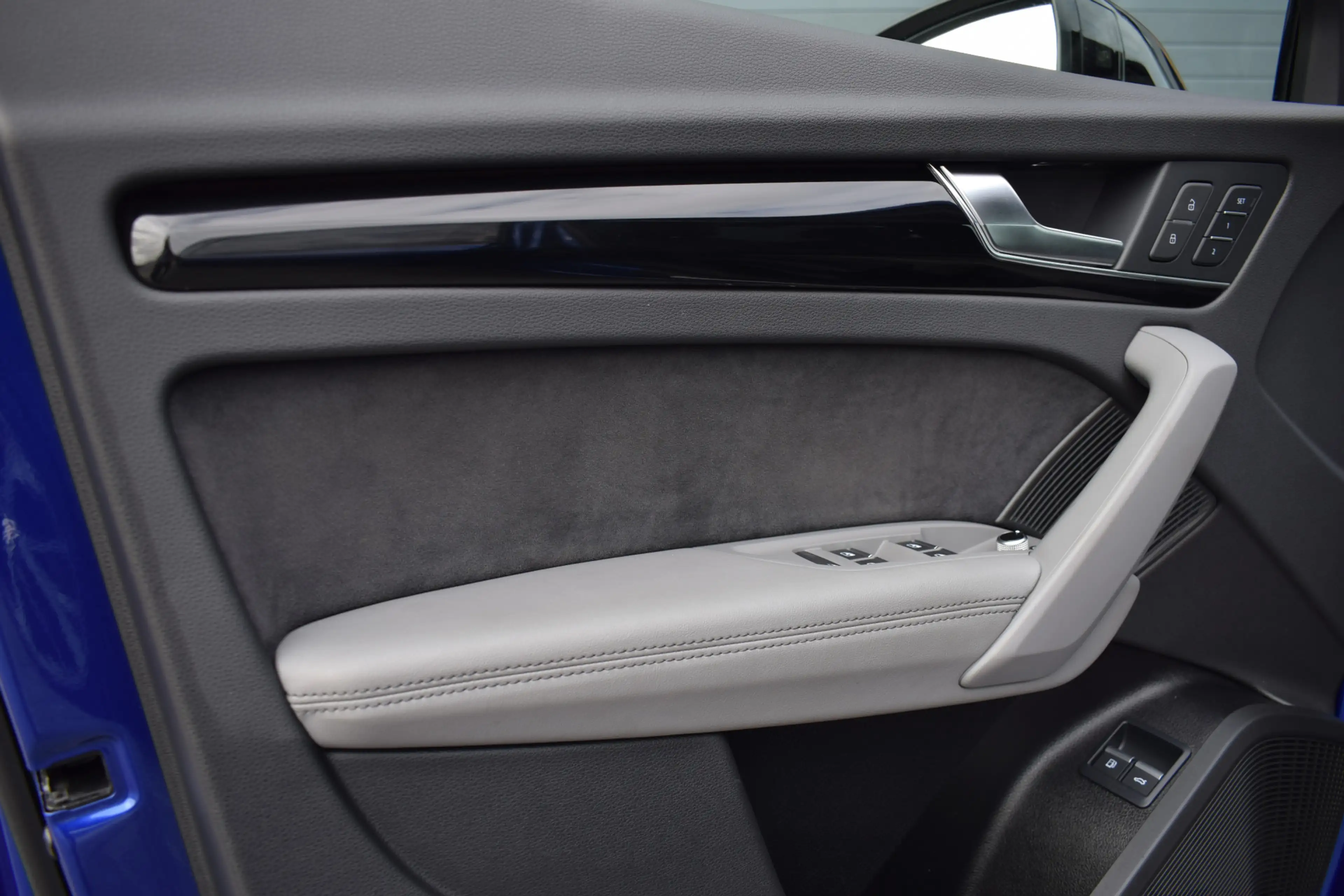 Audi Q5 55 TFSI e S-line | Luchtvering | Pano | RS stoelen — photo 30