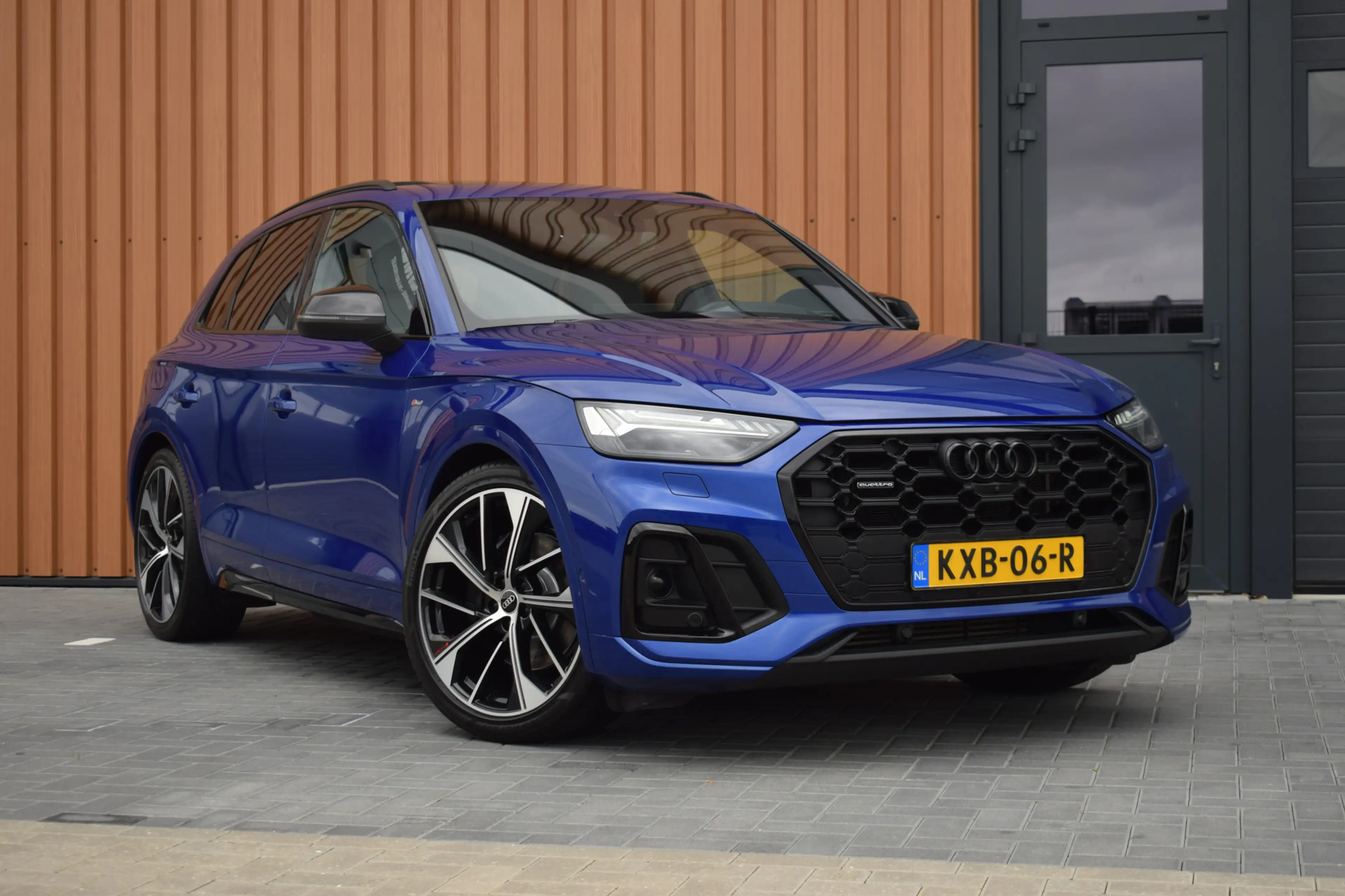 Audi Q5 55 TFSI e S-line | Luchtvering | Pano | RS stoelen — photo 14