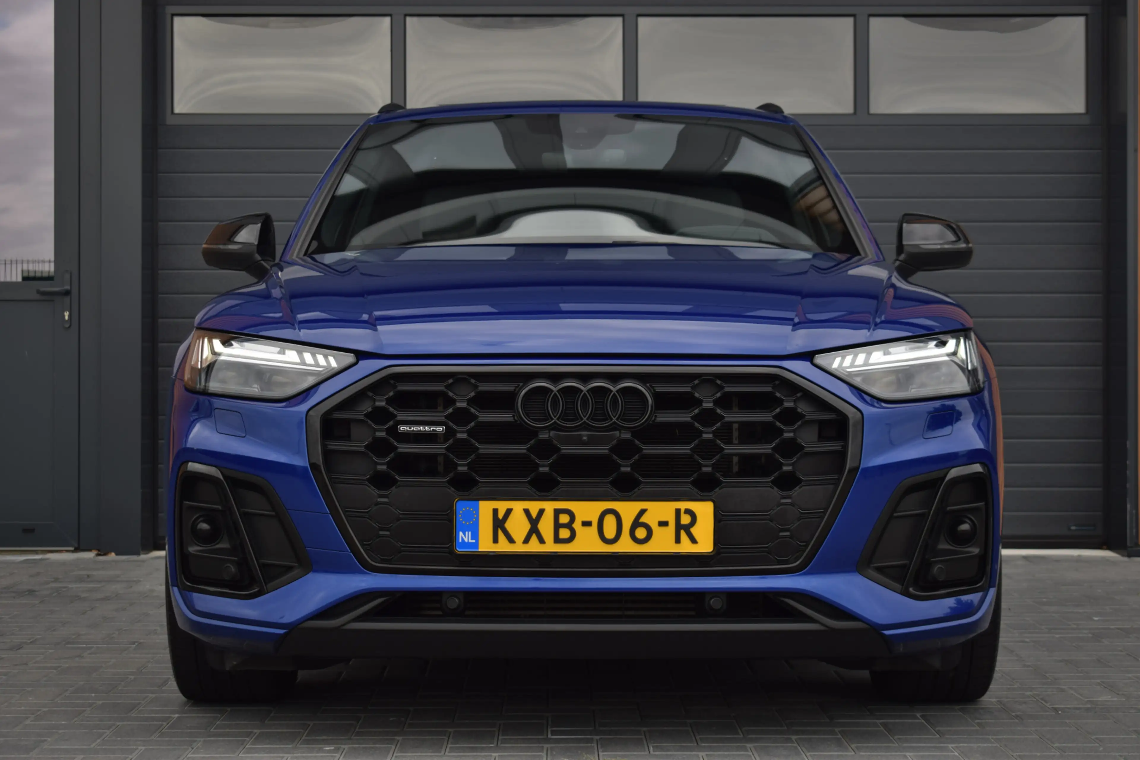 Audi Q5 55 TFSI e S-line | Luchtvering | Pano | RS stoelen — photo 20
