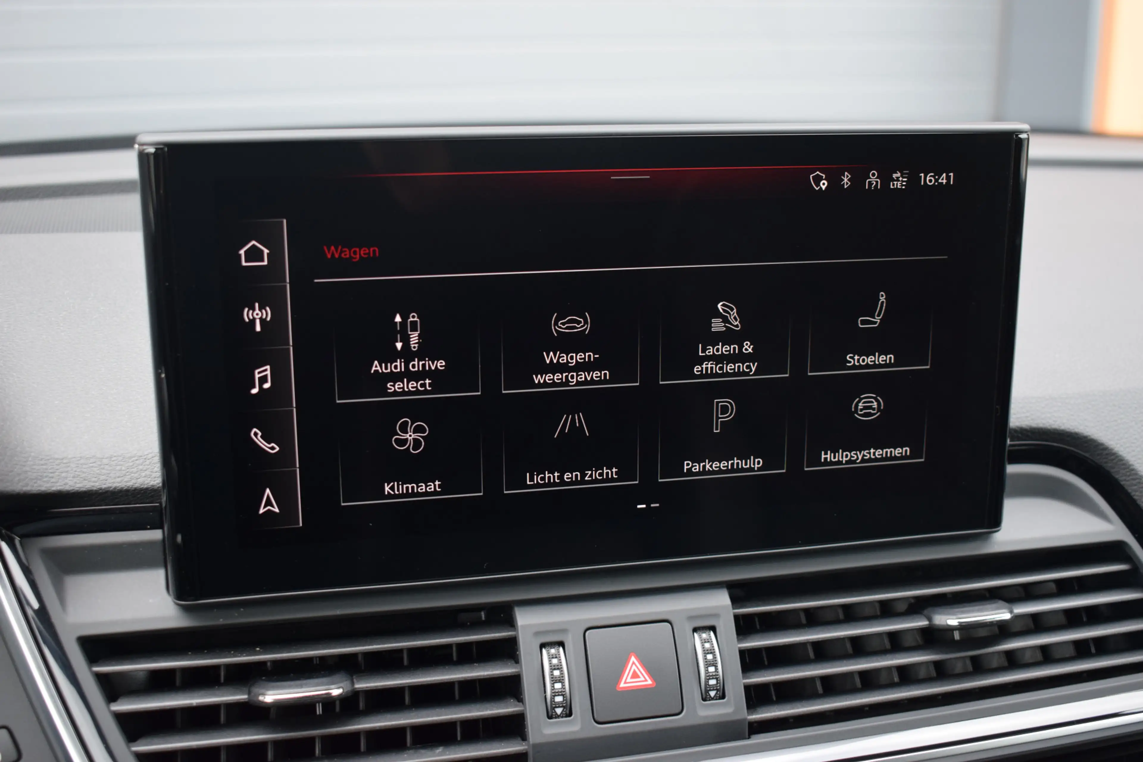 Audi Q5 55 TFSI e S-line | Luchtvering | Pano | RS stoelen — photo 49