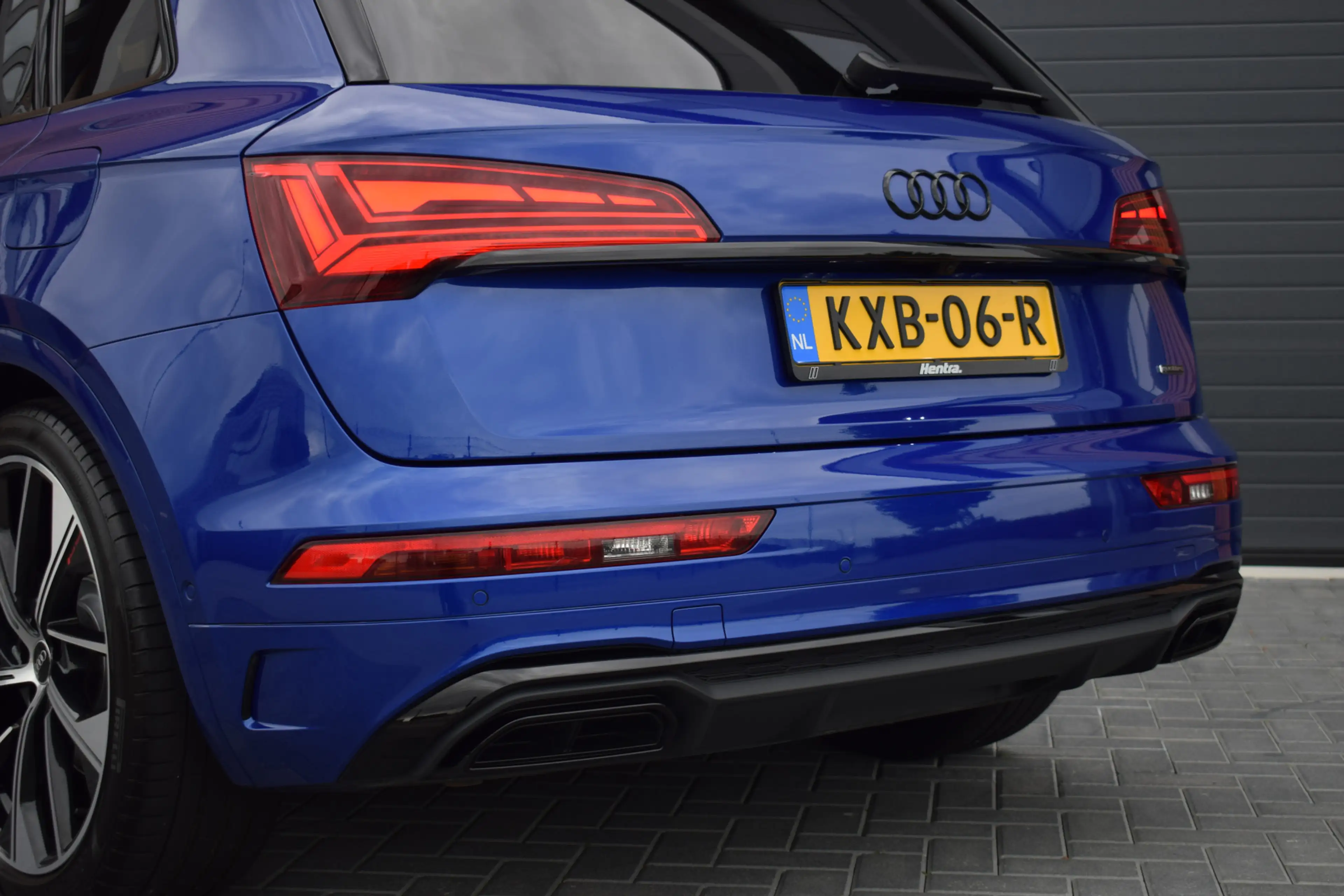Audi Q5 55 TFSI e S-line | Luchtvering | Pano | RS stoelen — photo 17