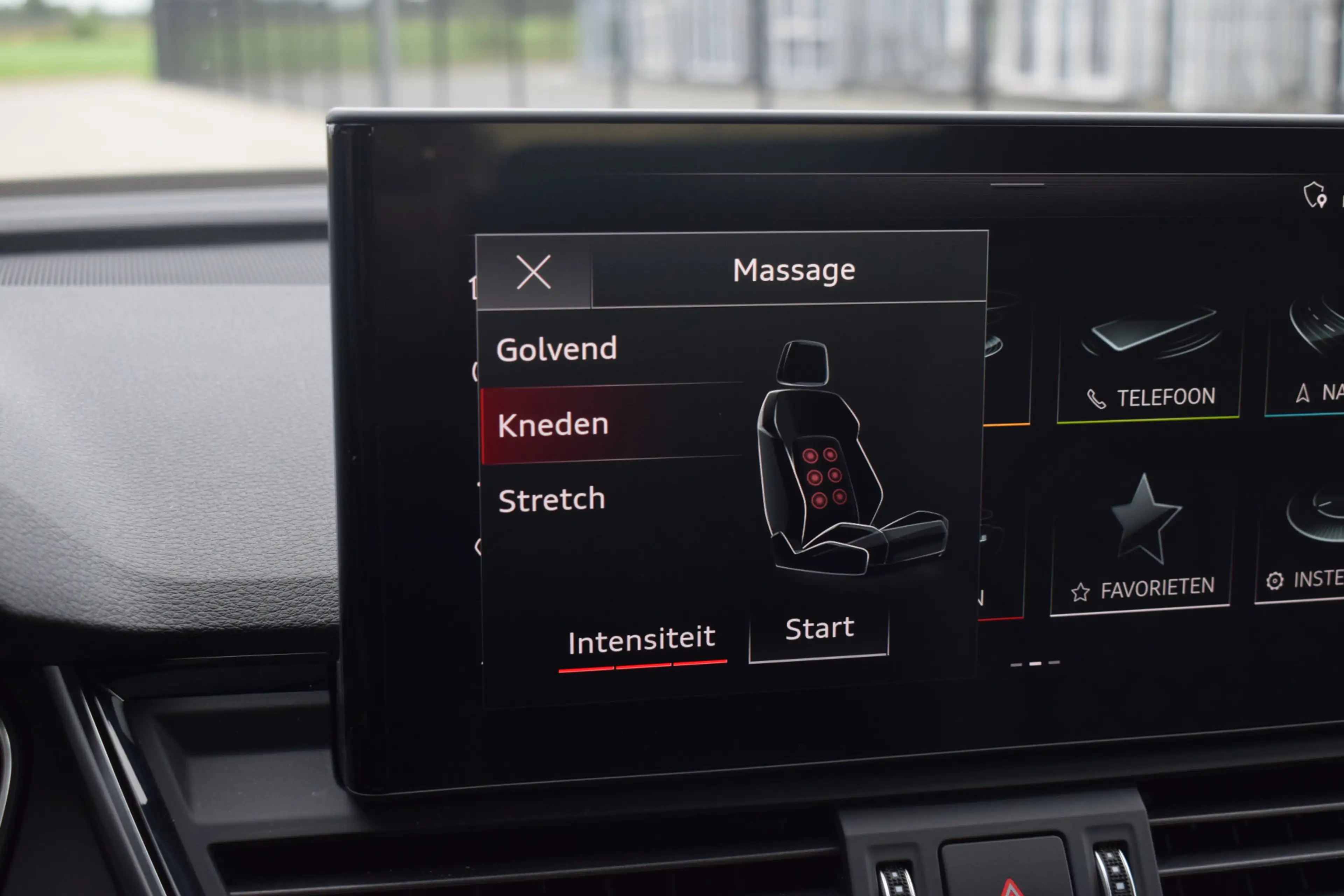 Audi Q5 55 TFSI e S-line | Luchtvering | Pano | RS stoelen — photo 36