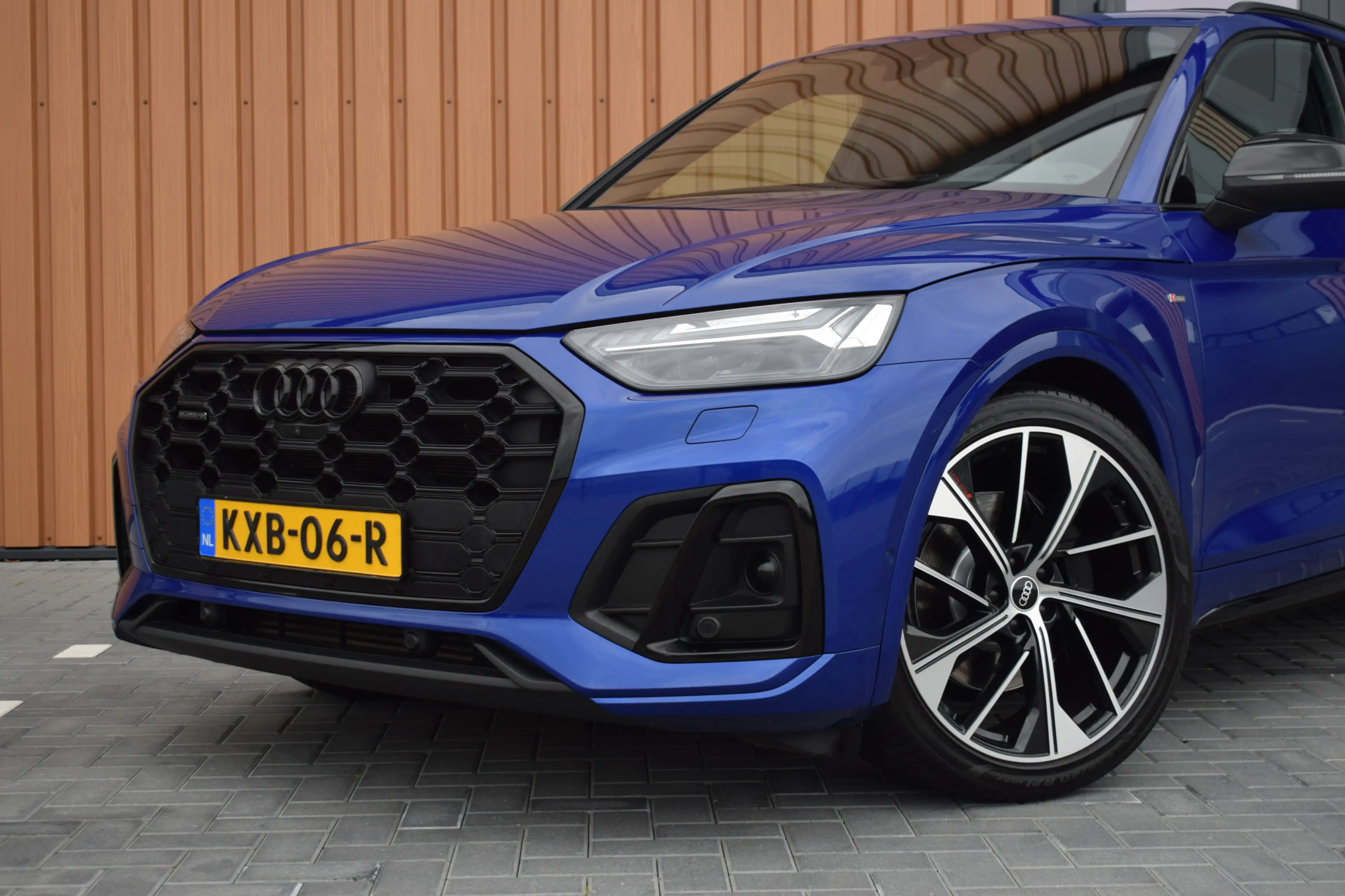 Audi Q5 55 TFSI e S-line | Luchtvering | Pano | RS stoelen — photo 16