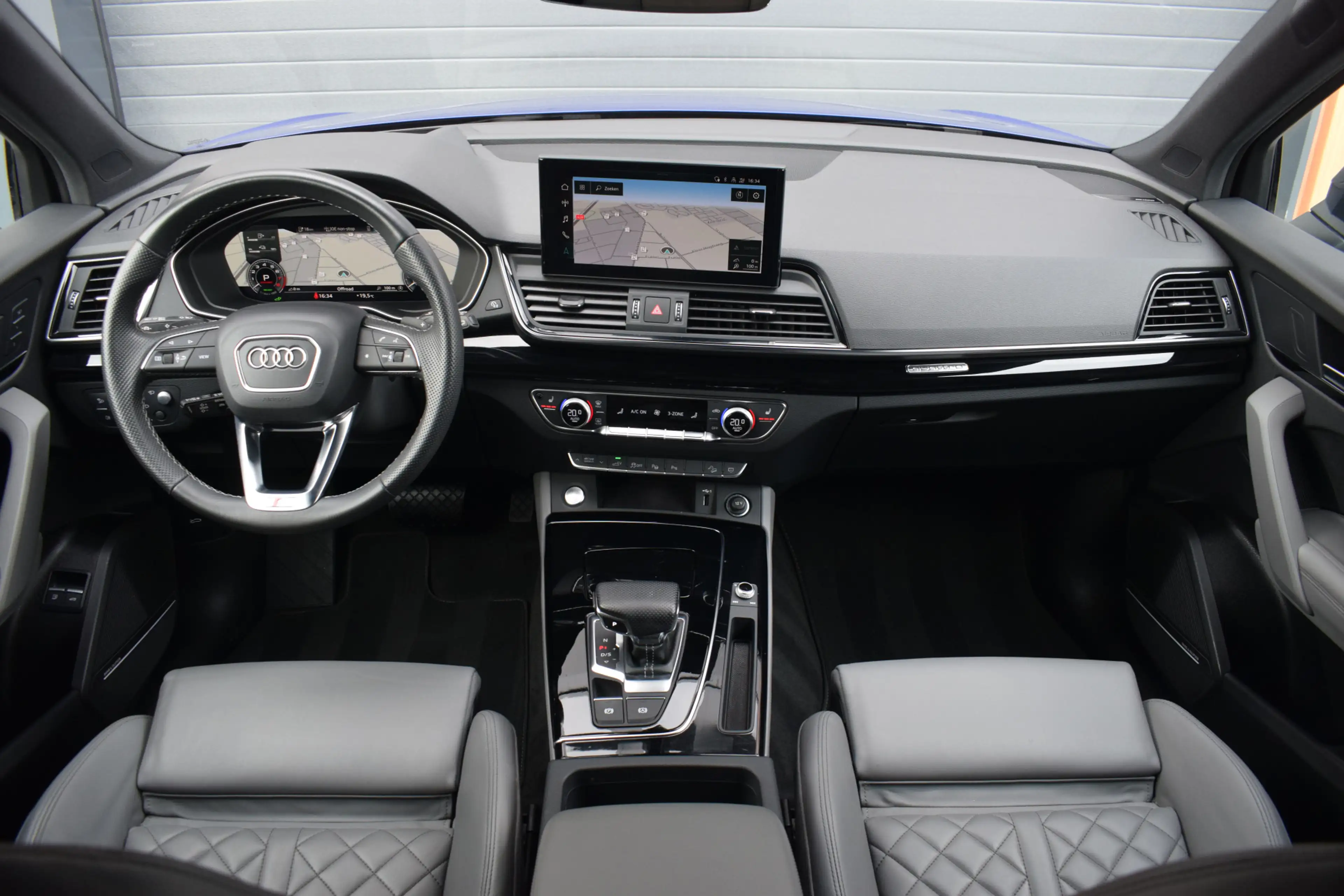 Audi Q5 55 TFSI e S-line | Luchtvering | Pano | RS stoelen — photo 3