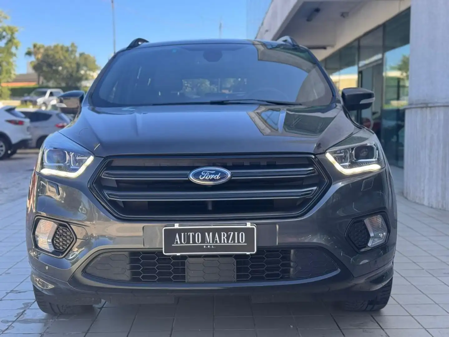 Ford Kuga 2.0 tdci ST-Line s&s 2wd 120cv Noir - 1