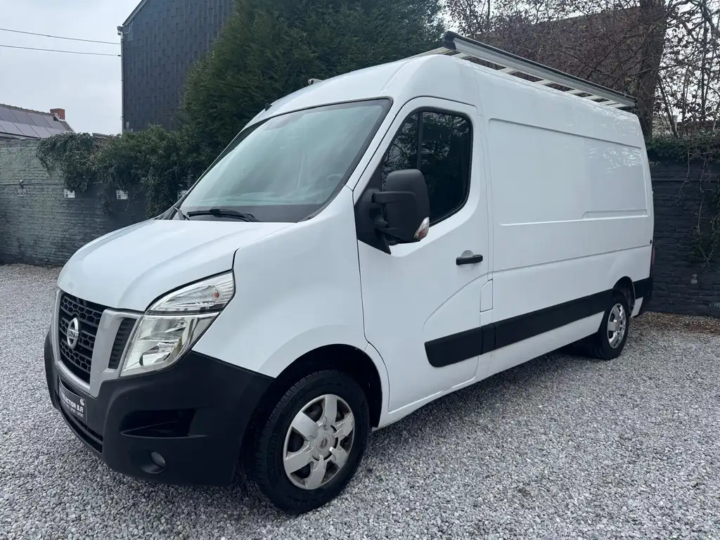 Nissan NV400 2020 из Европы — купить под ключ