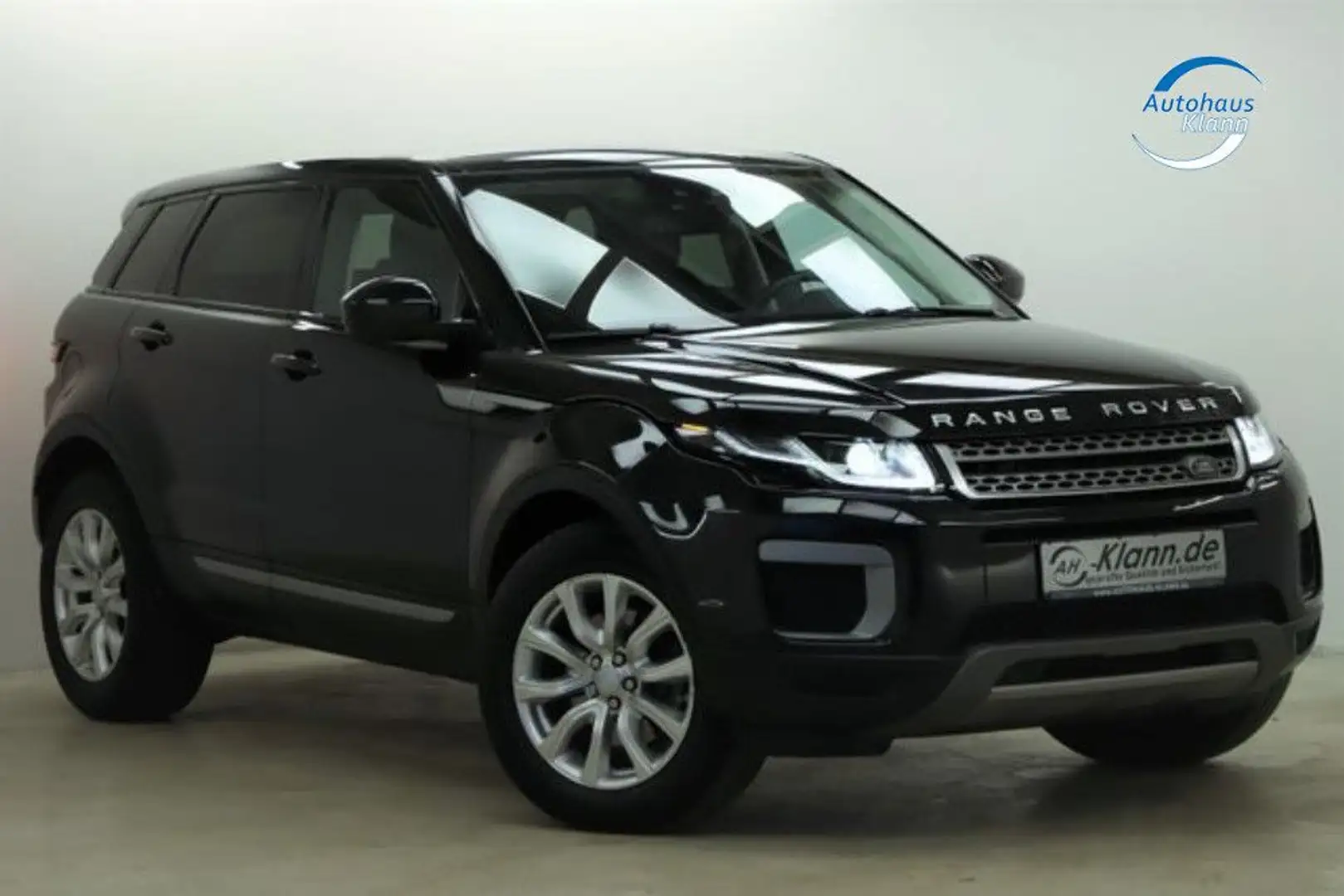 Land Rover Range Rover Evoque 2.0d 179PS 4x4 SE Pano 1Hand Чорний - 1
