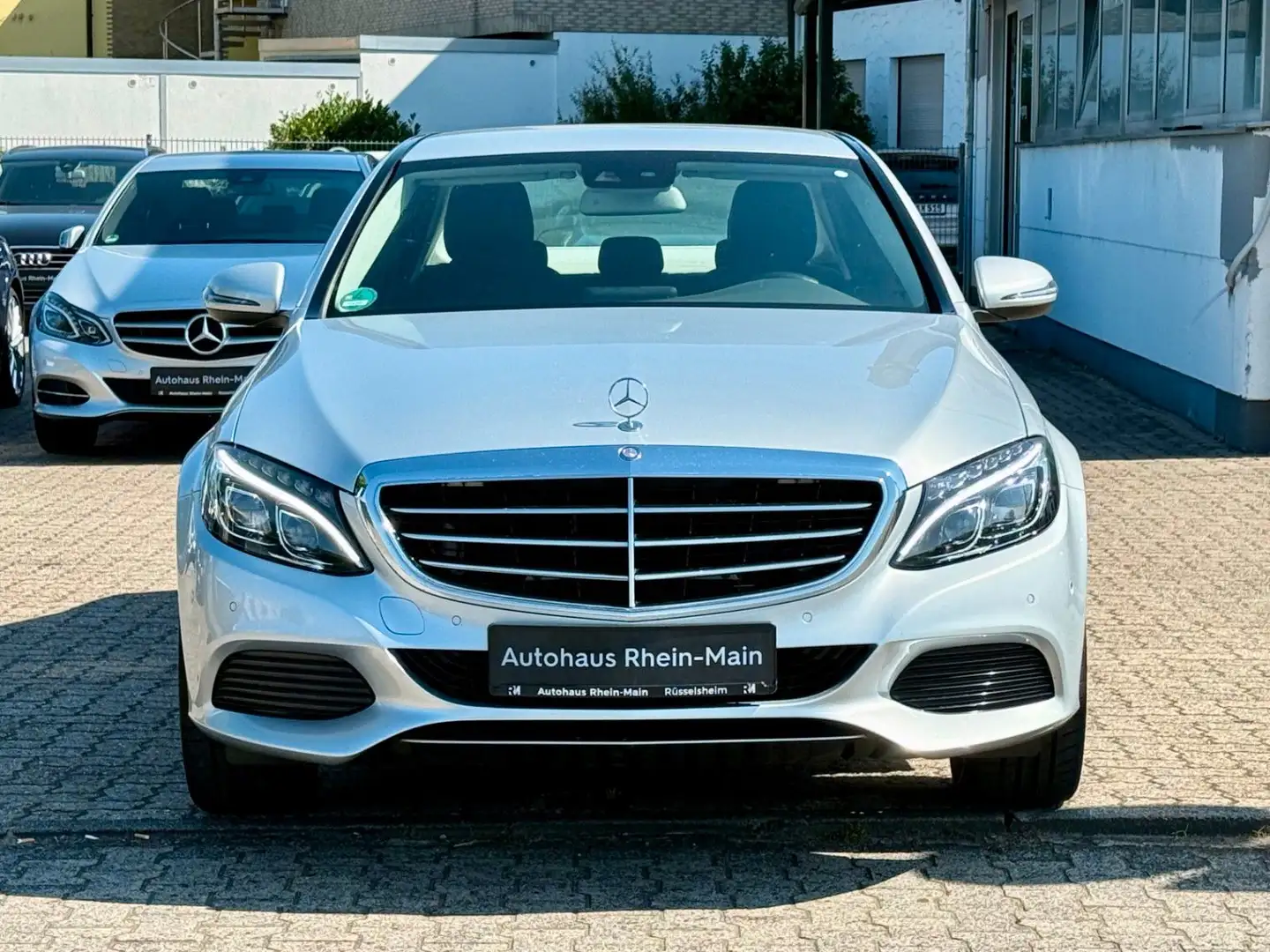 Mercedes-Benz C 200 CGI Exclusiv-Paket*Led*Nav*Pdc*Shz*Assist Silber - 2