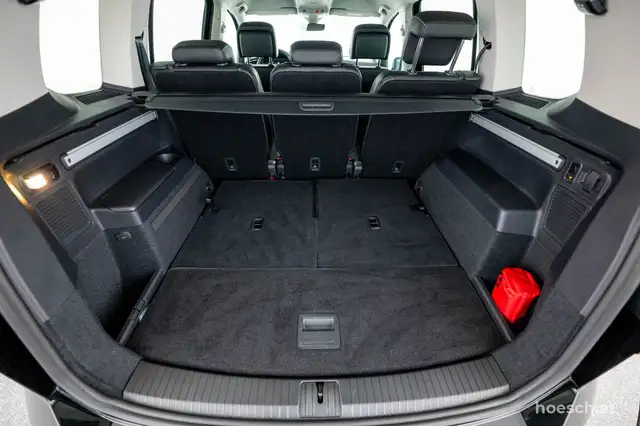 Volkswagen Touran view 10