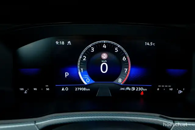 Volkswagen Touran view 13