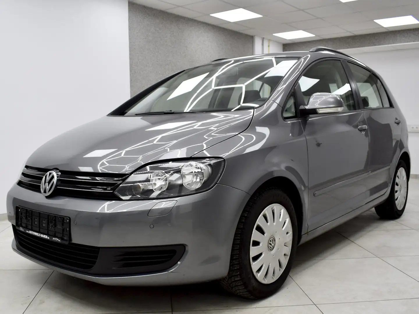 Volkswagen Golf Plus 1.6 TDI Comfortline Navi Climatronic Park-Pilot Grau - 2