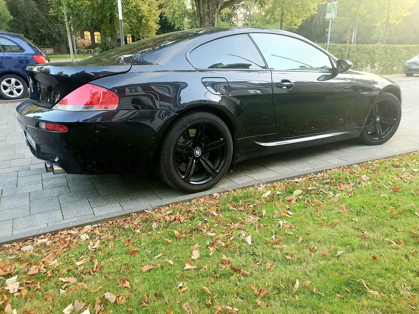 BMW M6 Schwarz - 1