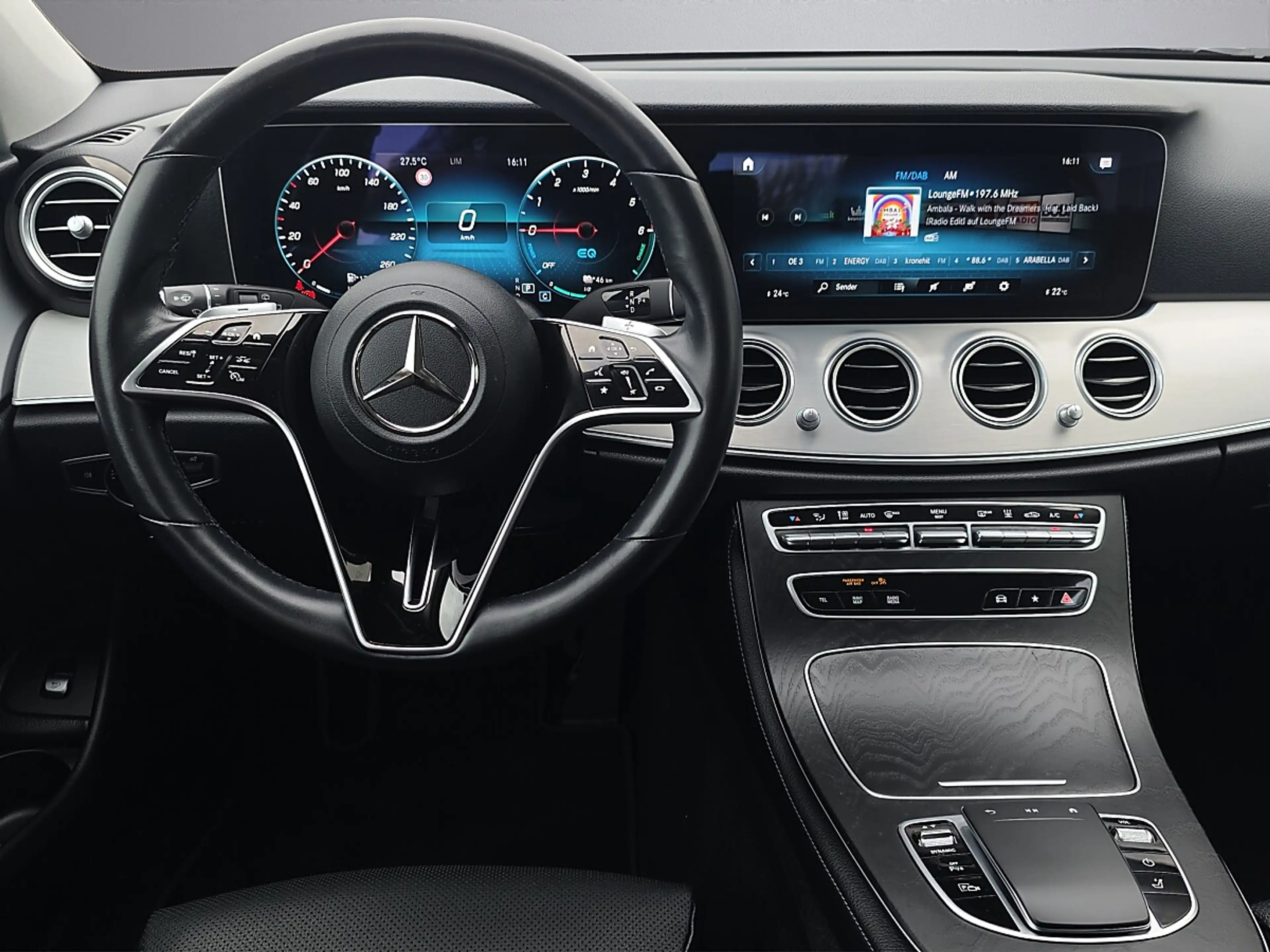 Mercedes-Benz E 300 de PEHV Avantgarde 4Matic *LEDER/SITZKLIMA/1.BE... — photo 14