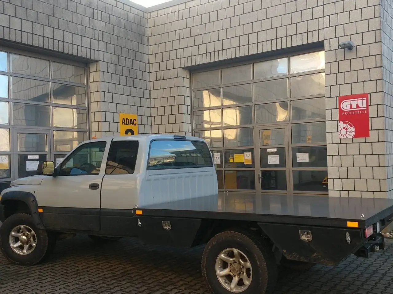 Dodge RAM