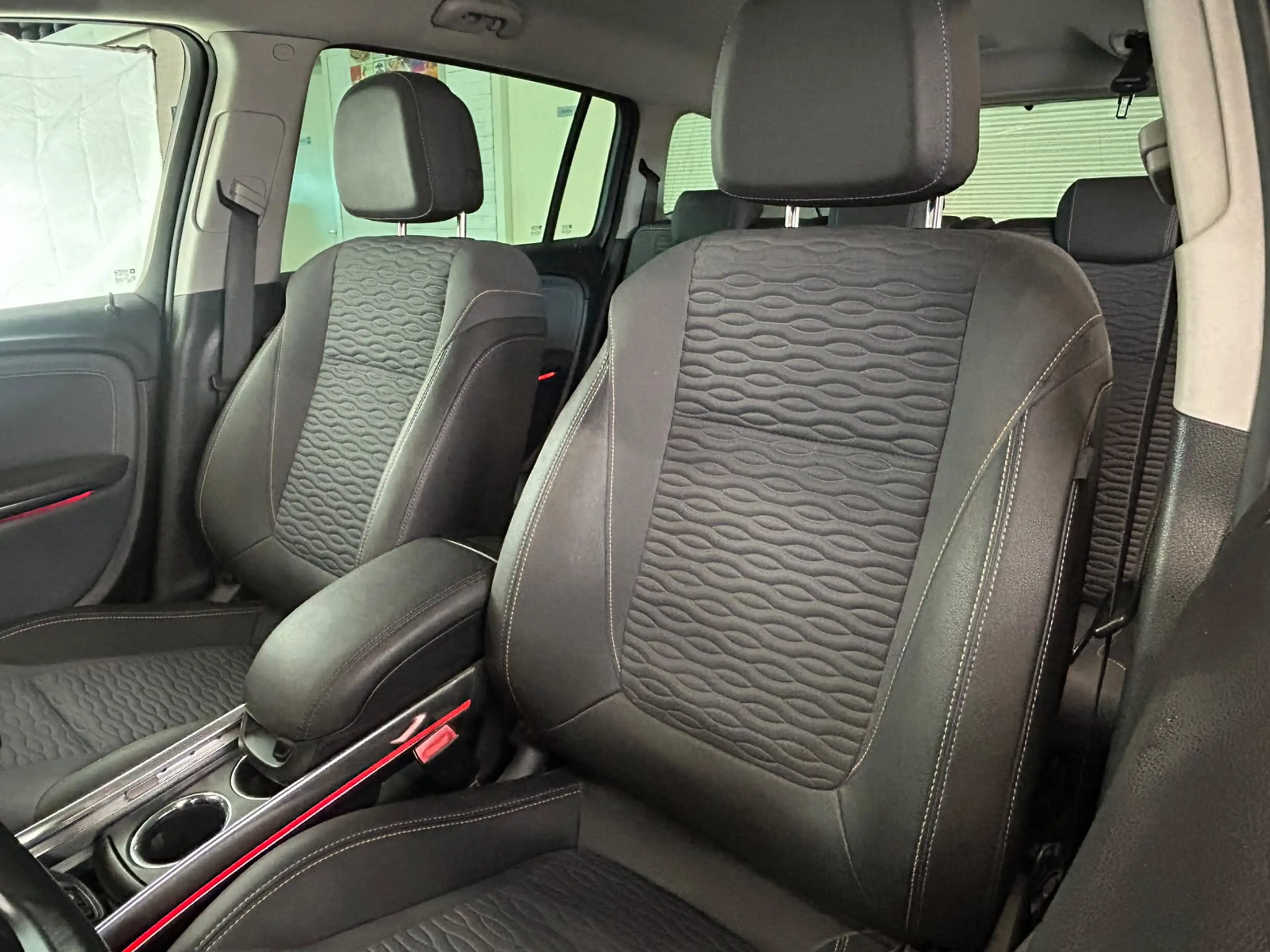 Opel Zafira Tourer 1.4 Cosmo — photo 17