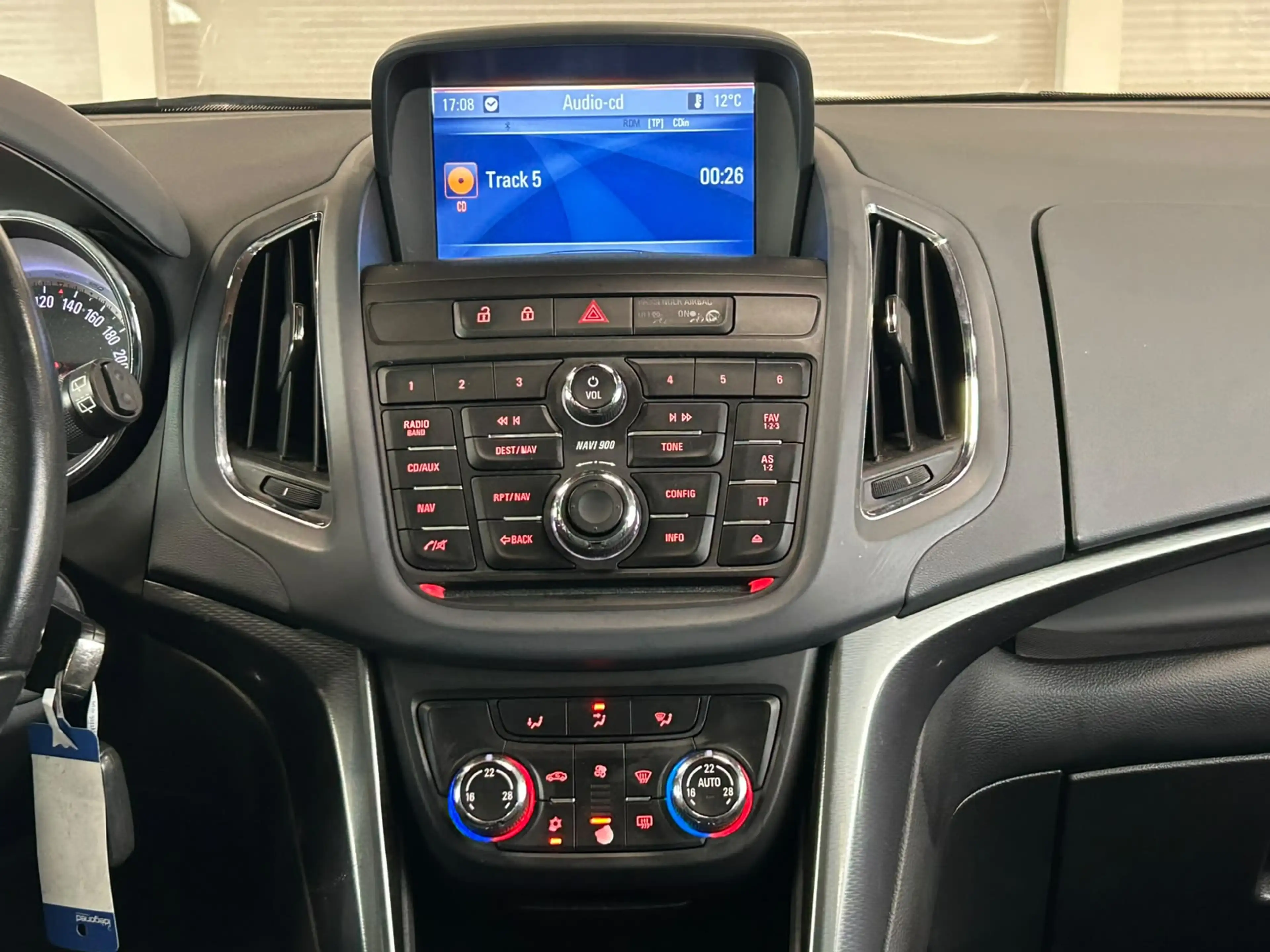 Opel Zafira Tourer 1.4 Cosmo — photo 10