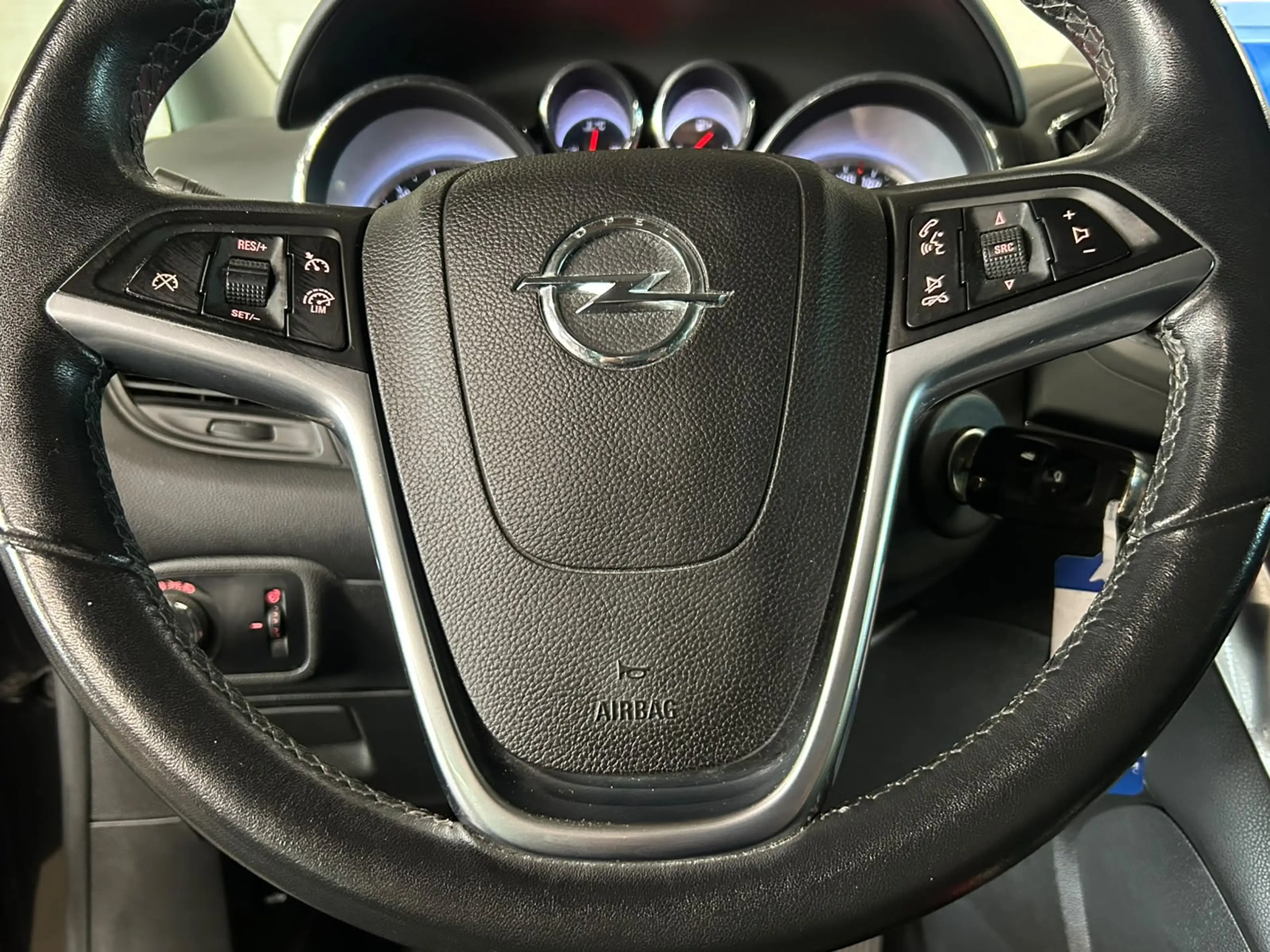 Opel Zafira Tourer 1.4 Cosmo — photo 8