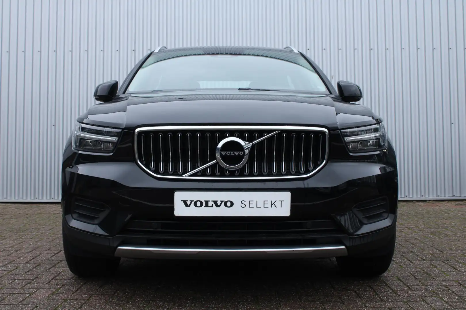Volvo XC40 B4 Automaat Inscription | Leren Interieur| Adaptie Zwart - 2