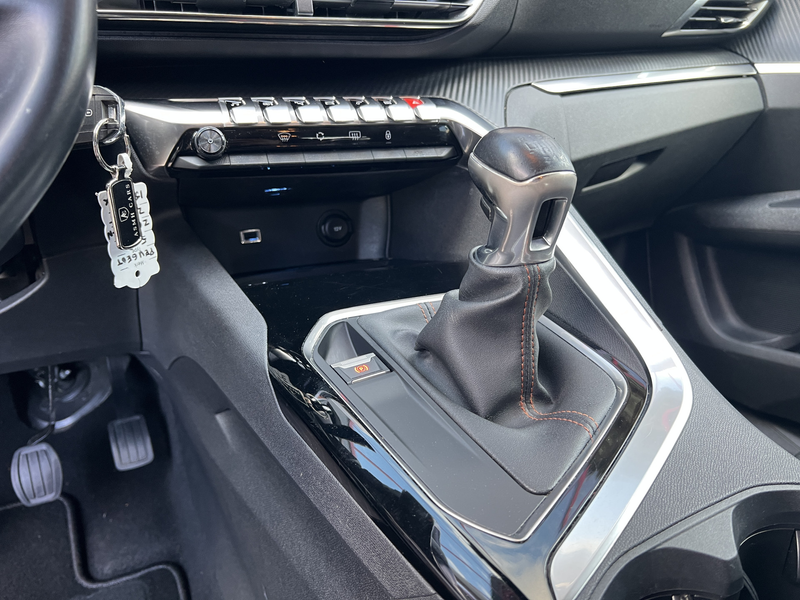 Peugeot 5008 1.2 PureTech Blue Lease Executive 7p | Trekhaak | — photo 31