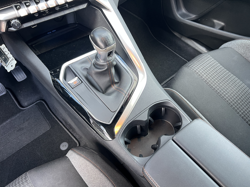 Peugeot 5008 1.2 PureTech Blue Lease Executive 7p | Trekhaak | — photo 30