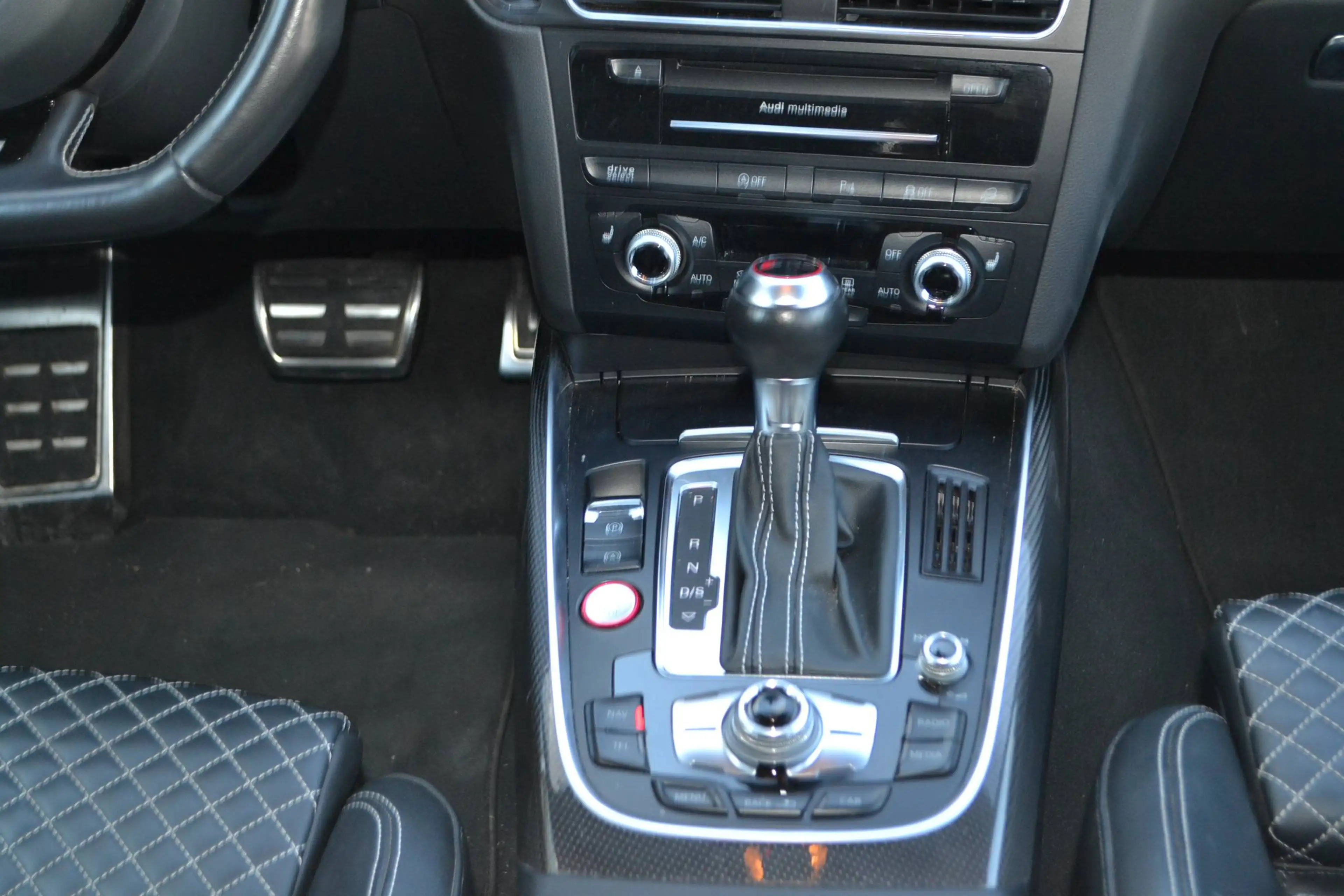 Audi SQ5 SQ5 3.0 TDI plus tiptronic quattro*NAVI*LEDER* — photo 8