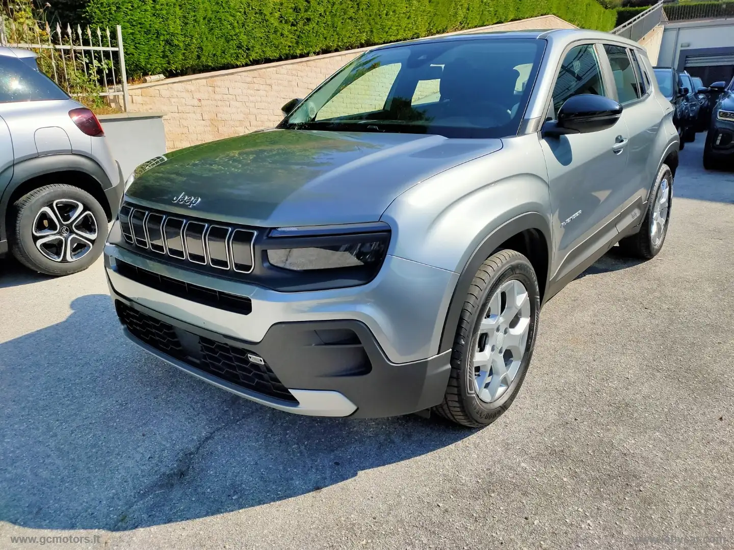 Jeep Avenger 1.2 Turbo Altitude Grigio - 1