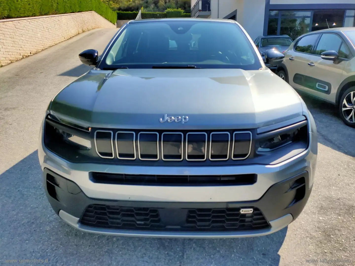 Jeep Avenger 1.2 Turbo Altitude Grigio - 2