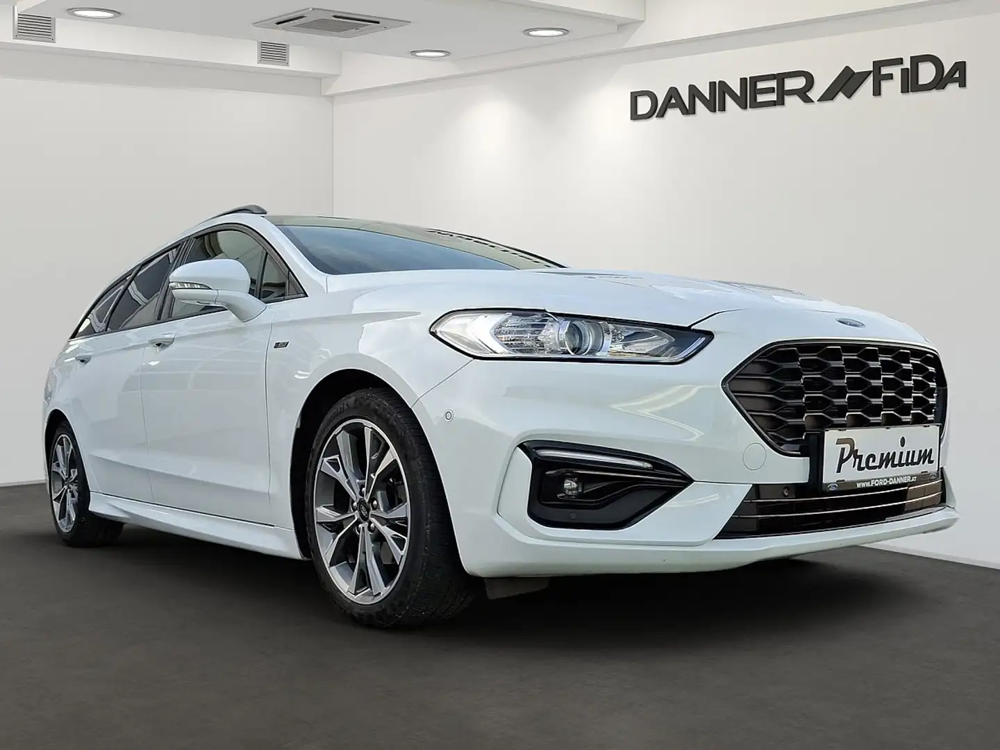 Ford Mondeo Traveller ST-LINE 150PS Diesel/TDCi Start/Stop ... Blanc - 2