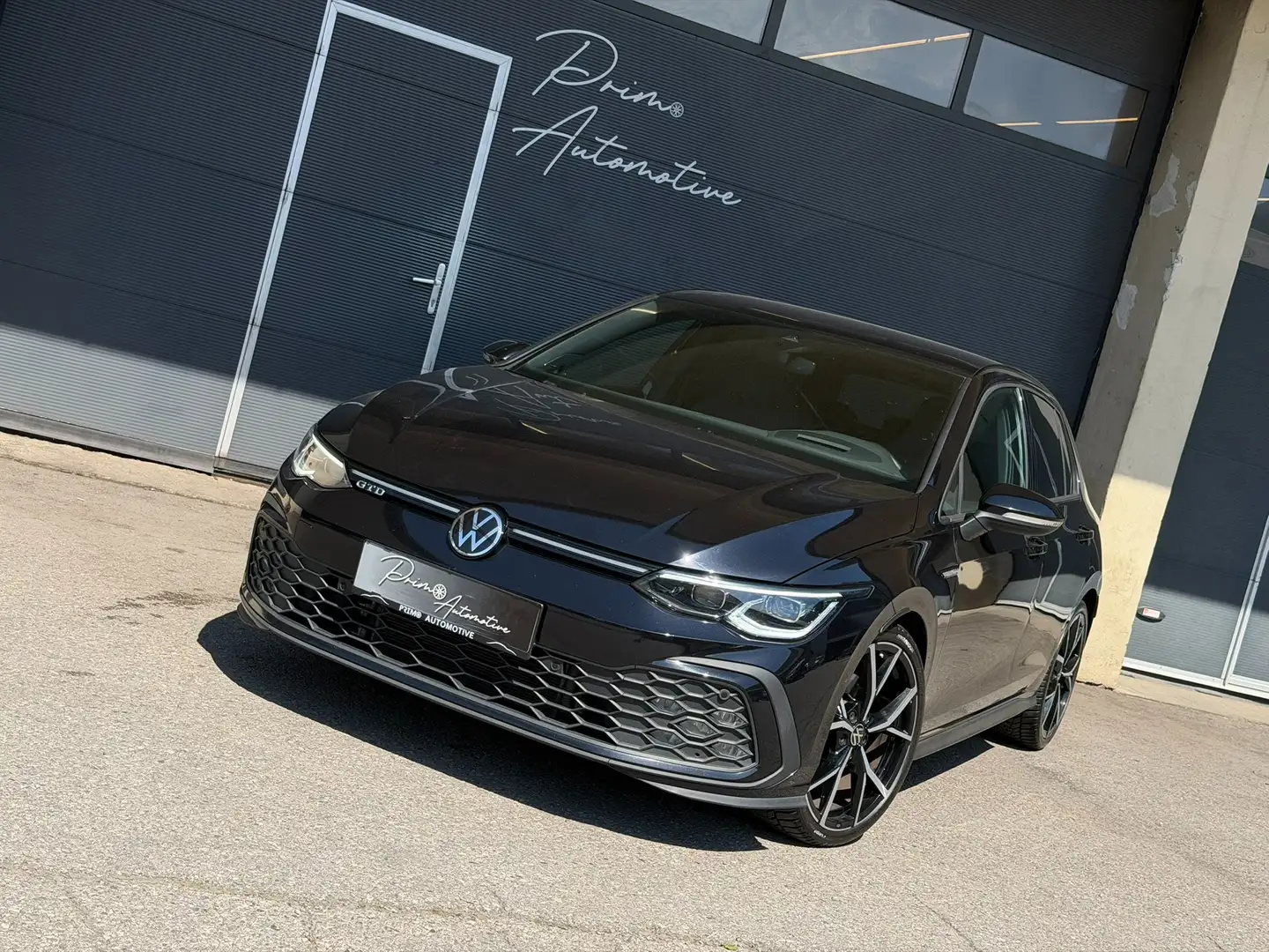 Volkswagen Golf GTD 2,0TDI DSG Black Style IQ-Light* 360* ab €219,- Schwarz - 1