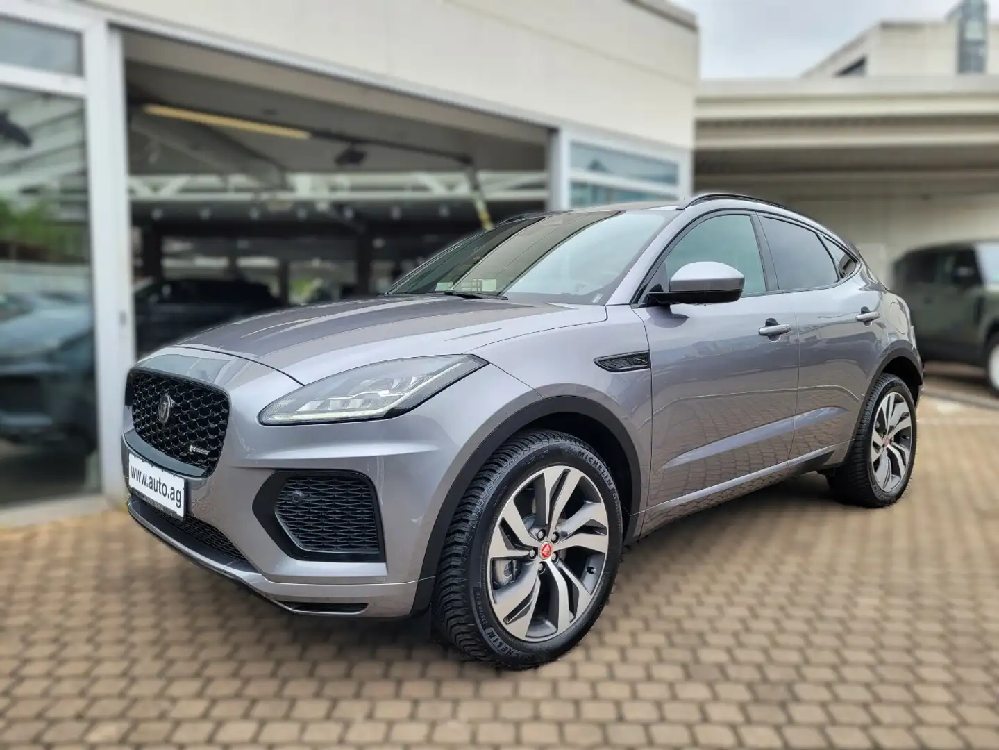 jaguar e-pace