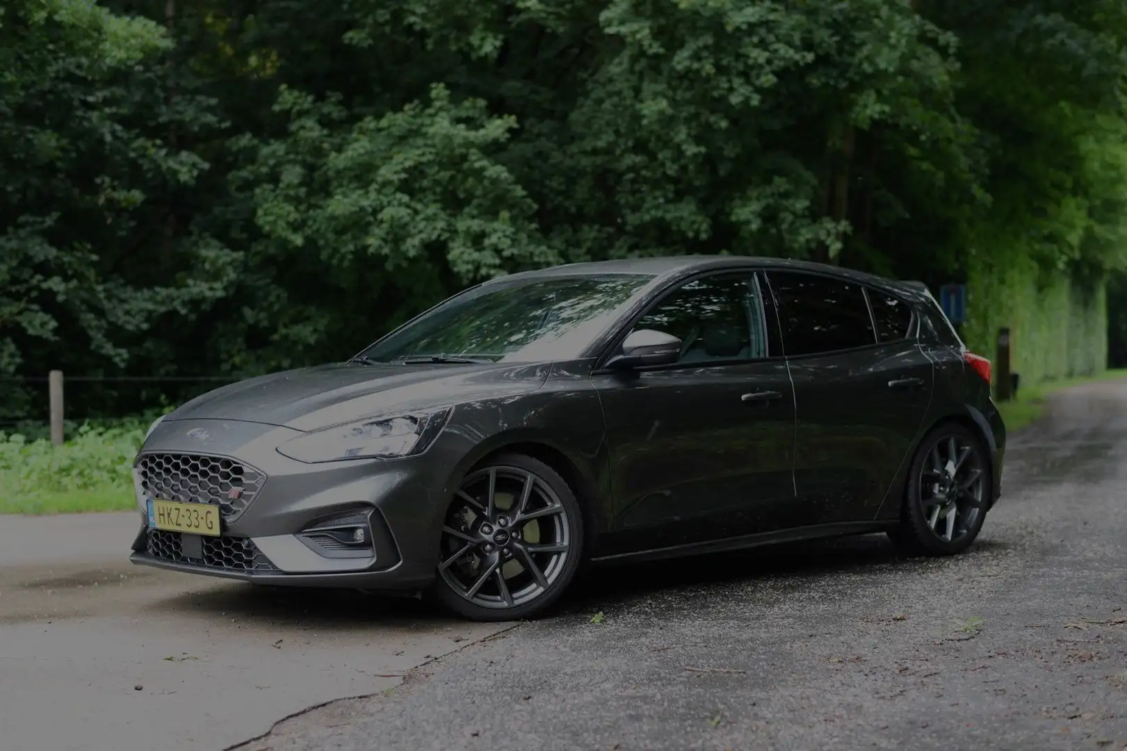Ford Focus 2.3 EcoBoost ST-3 Grijs - 1