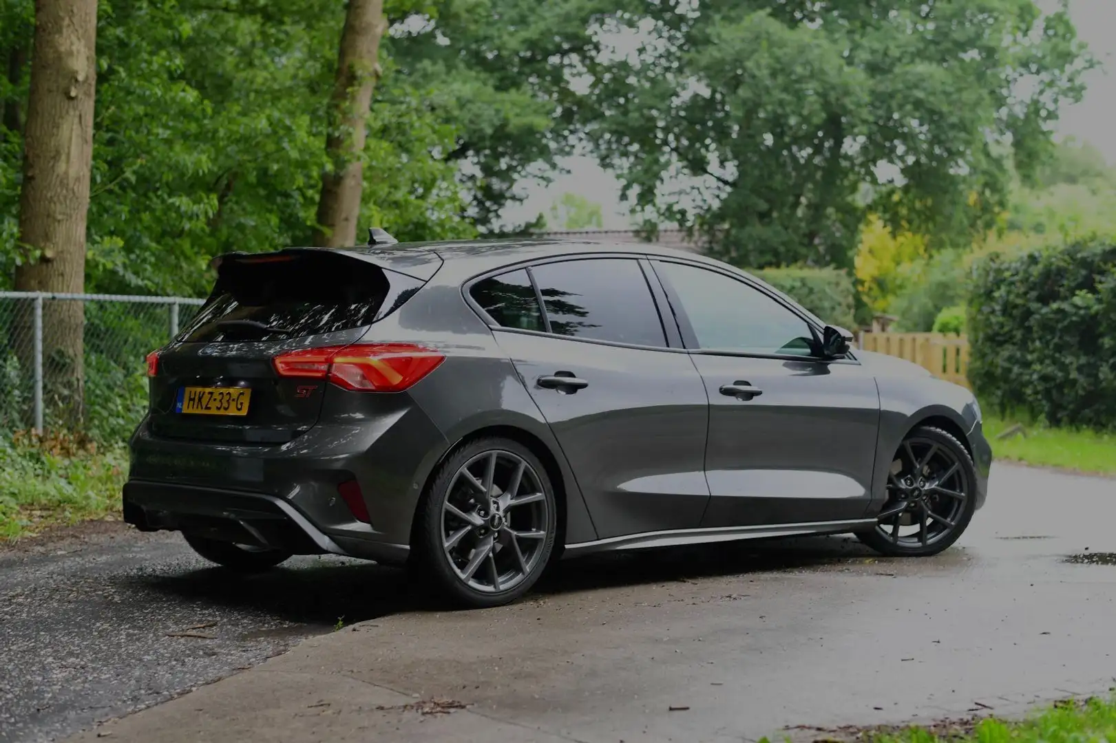 Ford Focus 2.3 EcoBoost ST-3 Grijs - 2