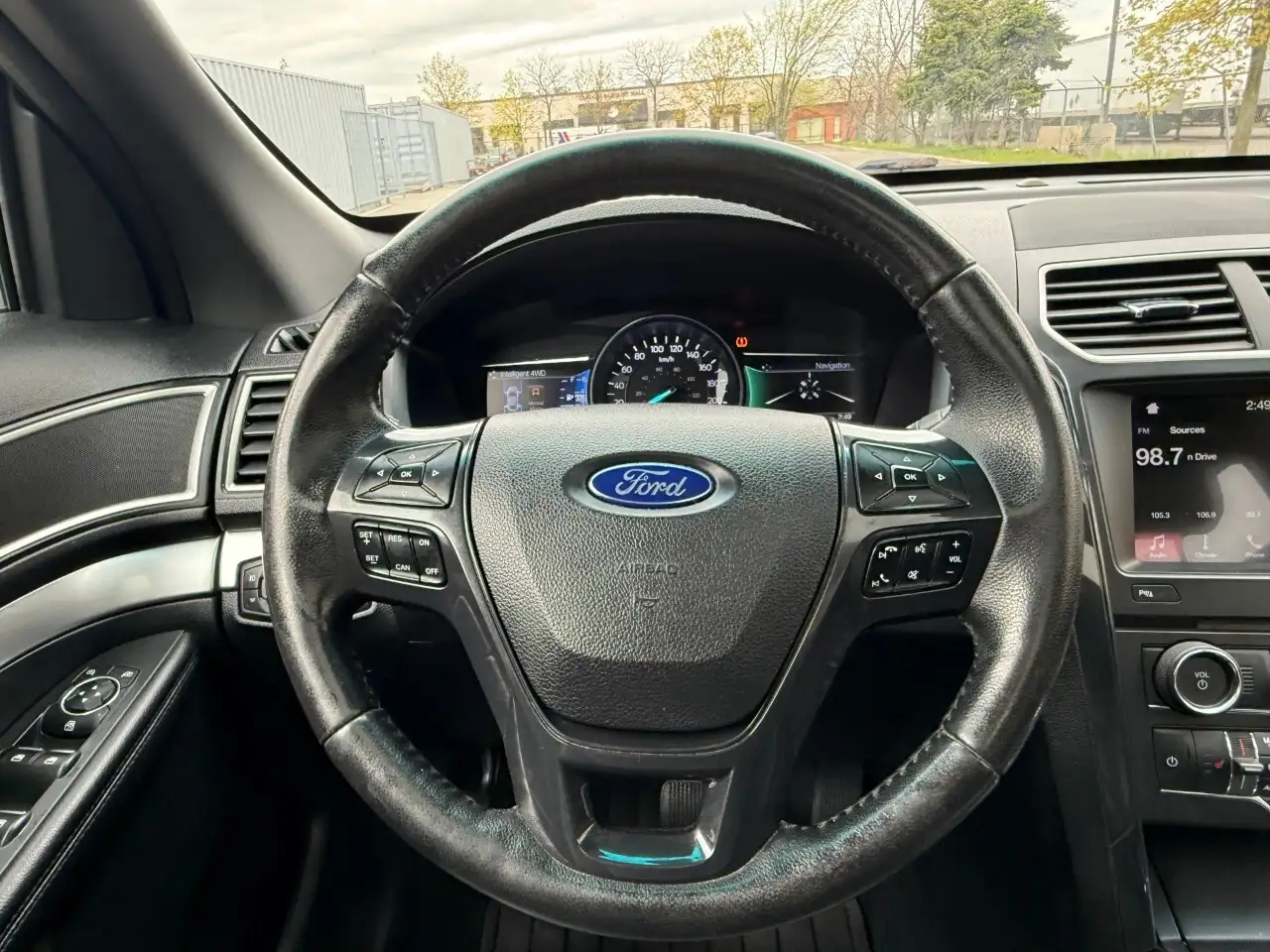 Ford Explorer fotografie Ford Explorer