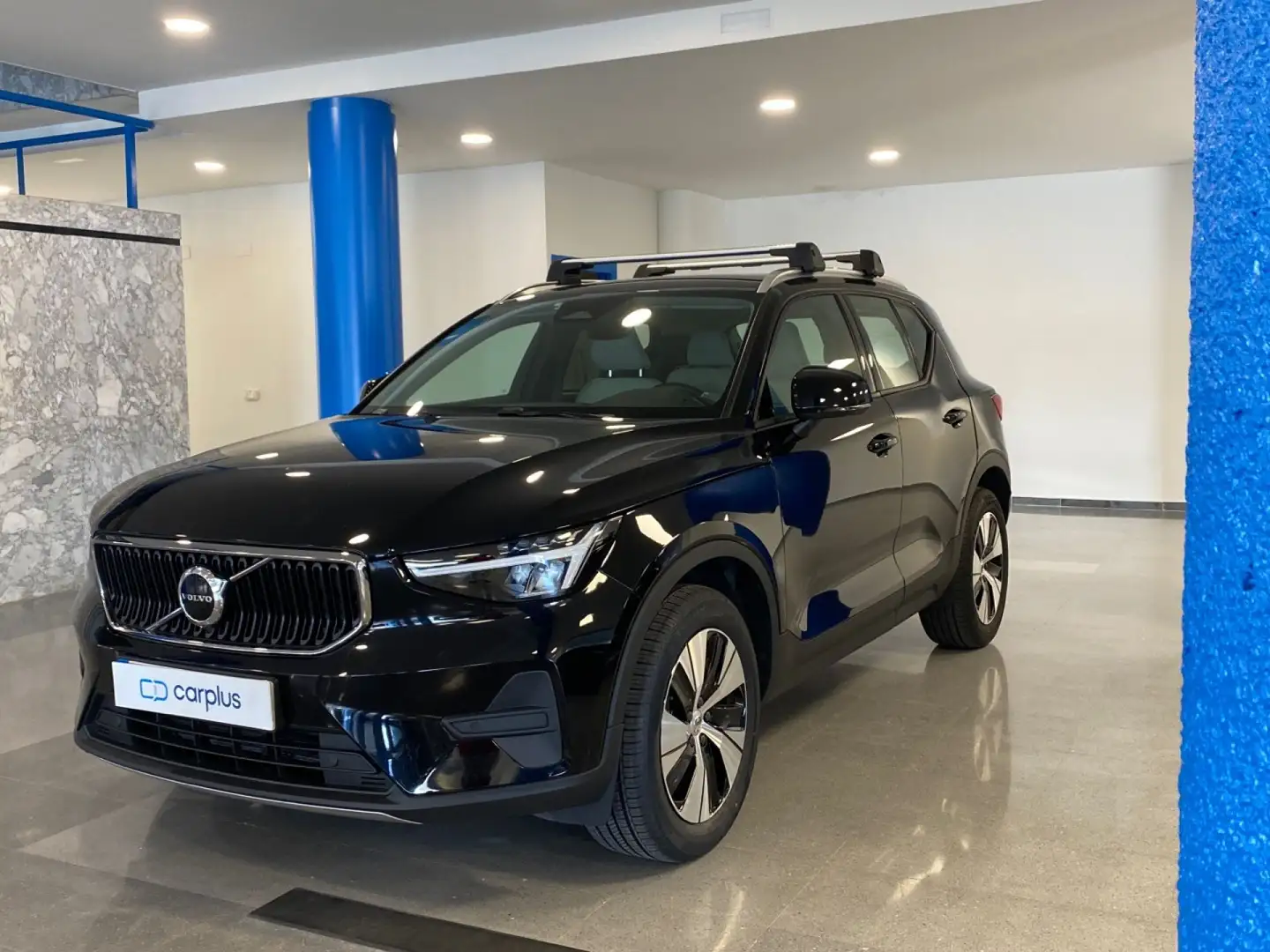 Volvo XC40 2.0 B3 G Core Auto Negro - 1