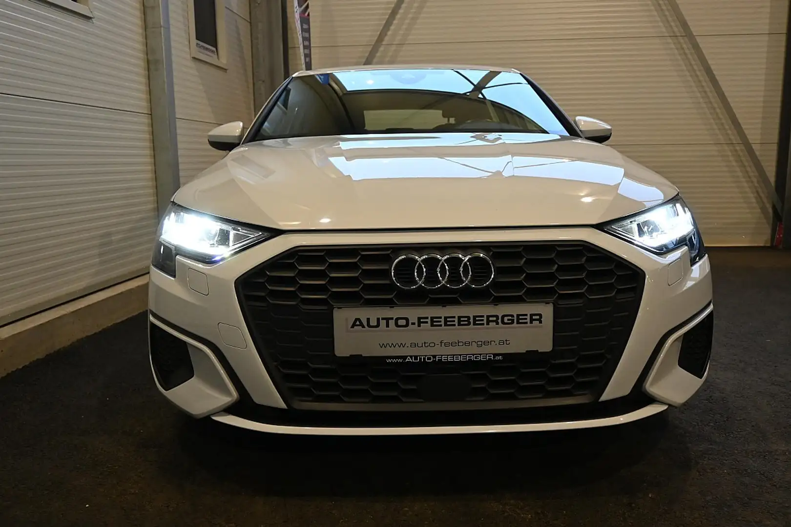 Audi A3 SB 30 TDI, Klimatronic, PDC, Digital Cockpit Weiß - 2