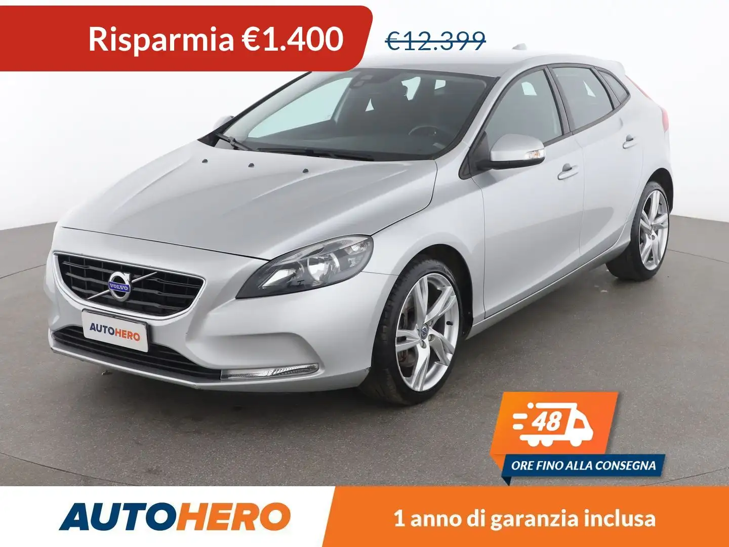 Volvo V40 2.0 D3 Kinetic Stříbrná - 1