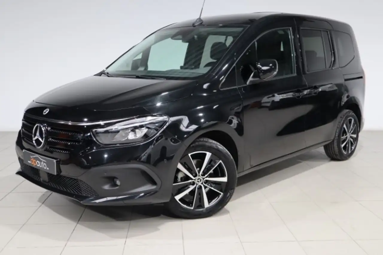Mercedes-Benz Eqt 45 kWh 200 L1 Premium Plus
