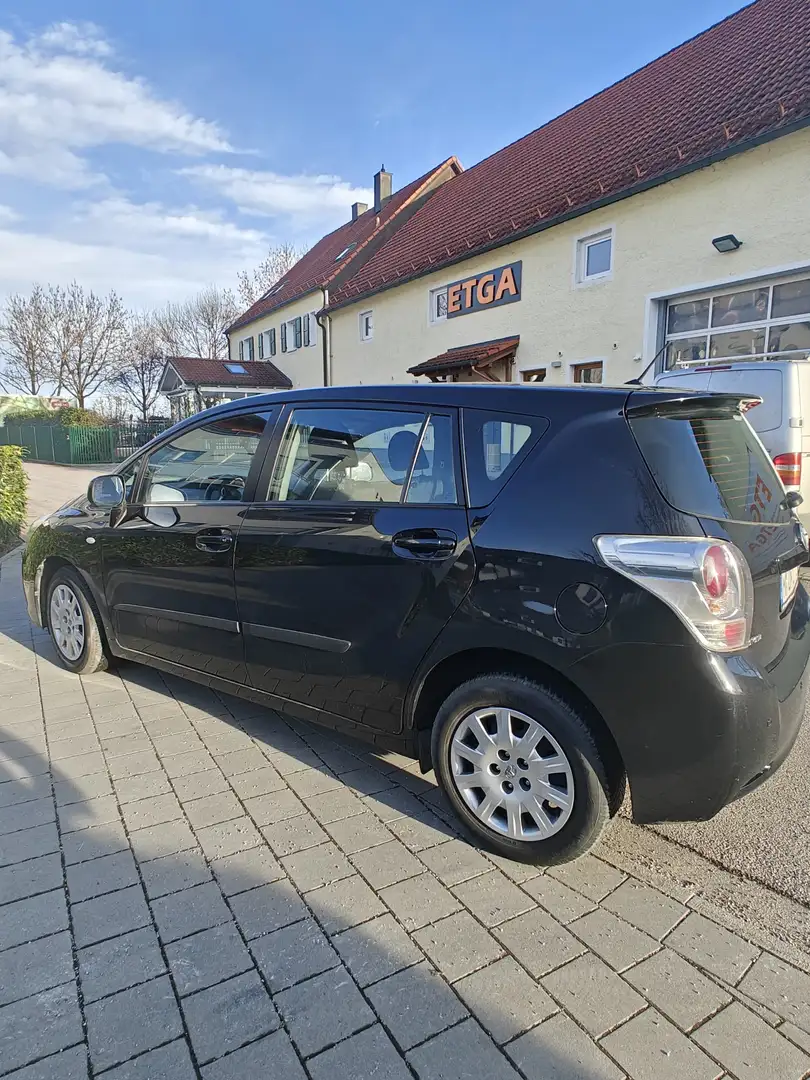 Toyota Verso 1.8 Edition - 1