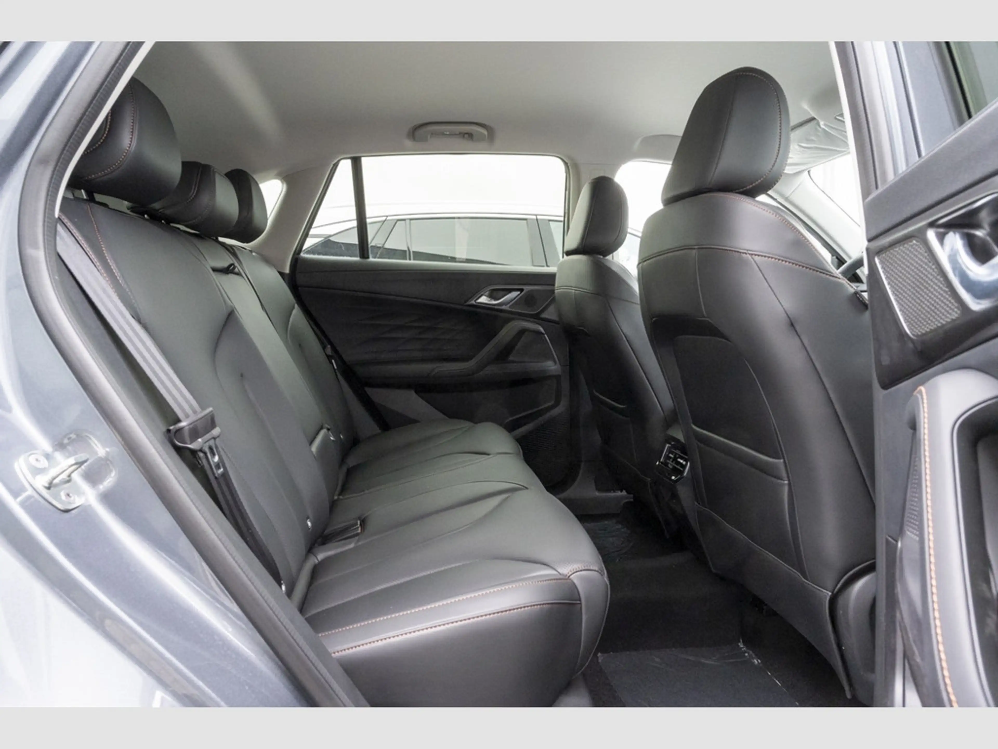 MG HS PHEV Luxury LED,Kamera,SHZ,Apple Carplay,N — photo 11