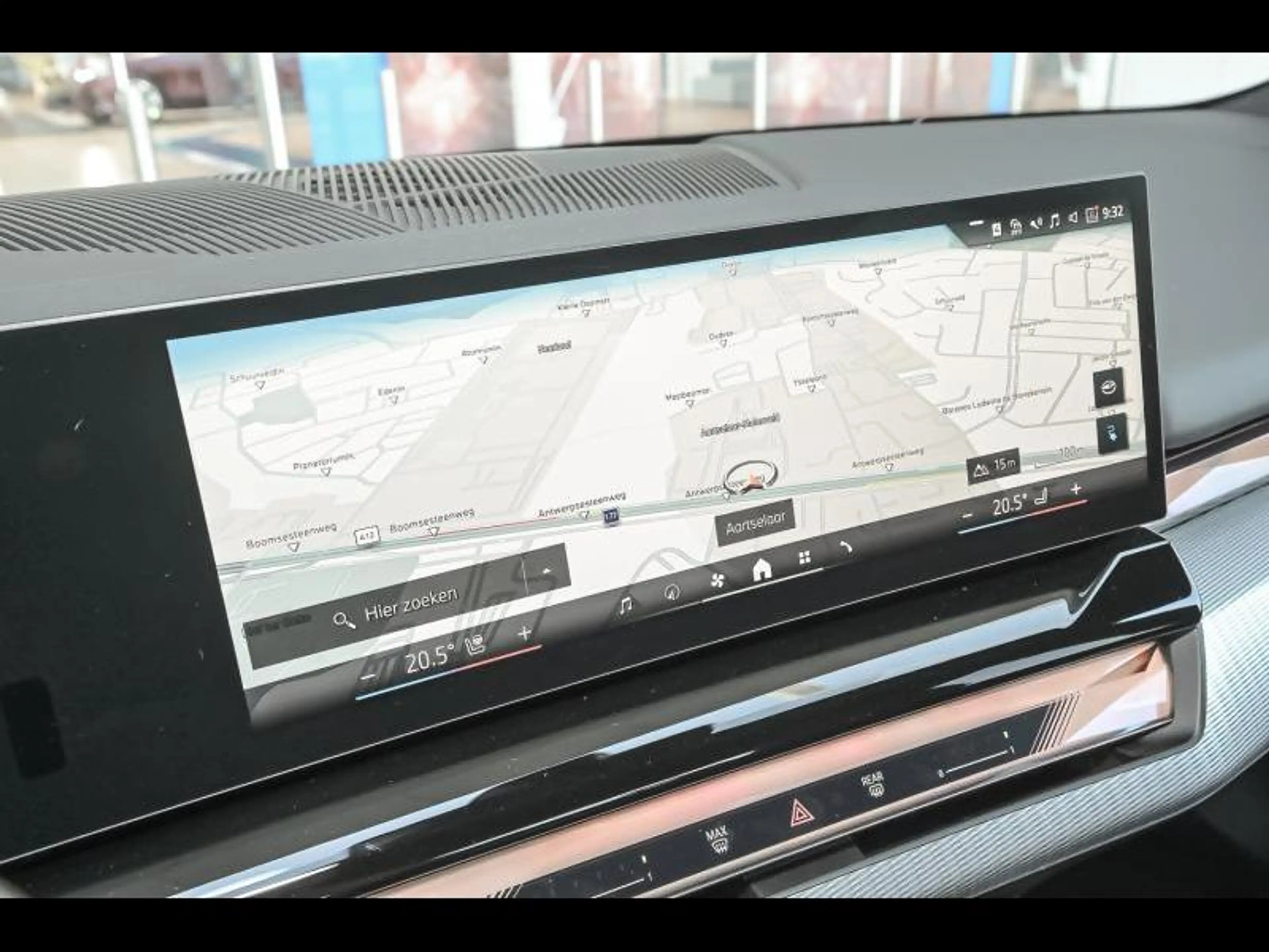 BMW i5 eDrive40 M SPORTPAKKET PRO — photo 14