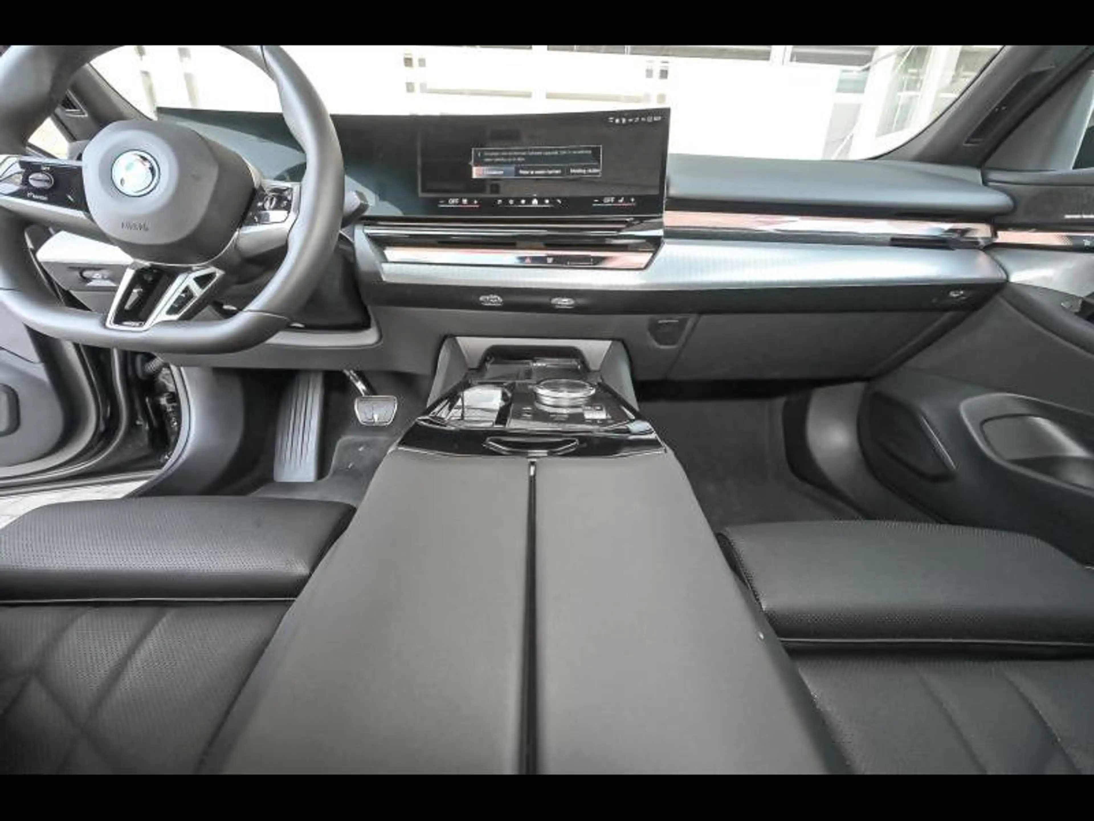 BMW i5 eDrive40 M SPORTPAKKET PRO — photo 7