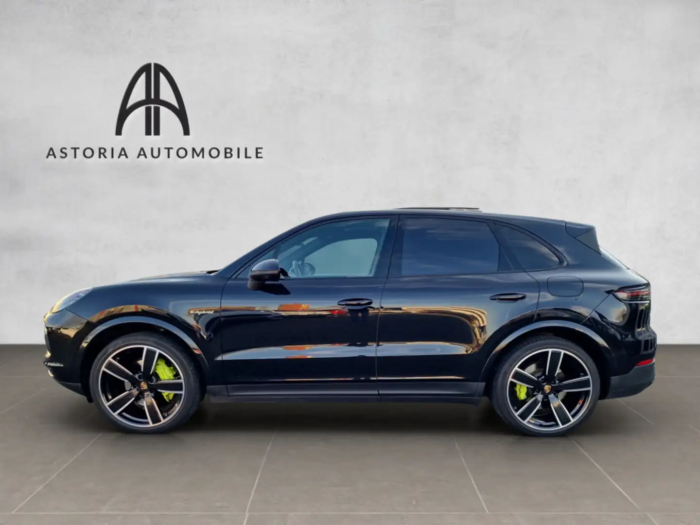 Porsche Cayenne E-Hybrid ACC PANO 360° LUFT Softcl PDLS+ Negro - 2