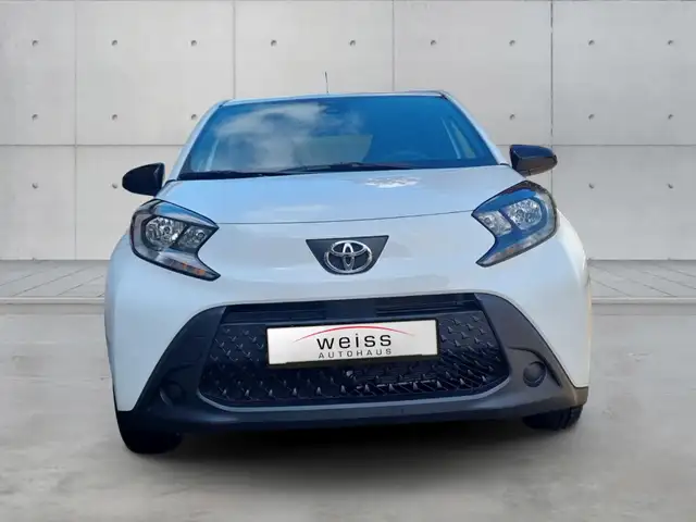 Toyota Aygo X view 3