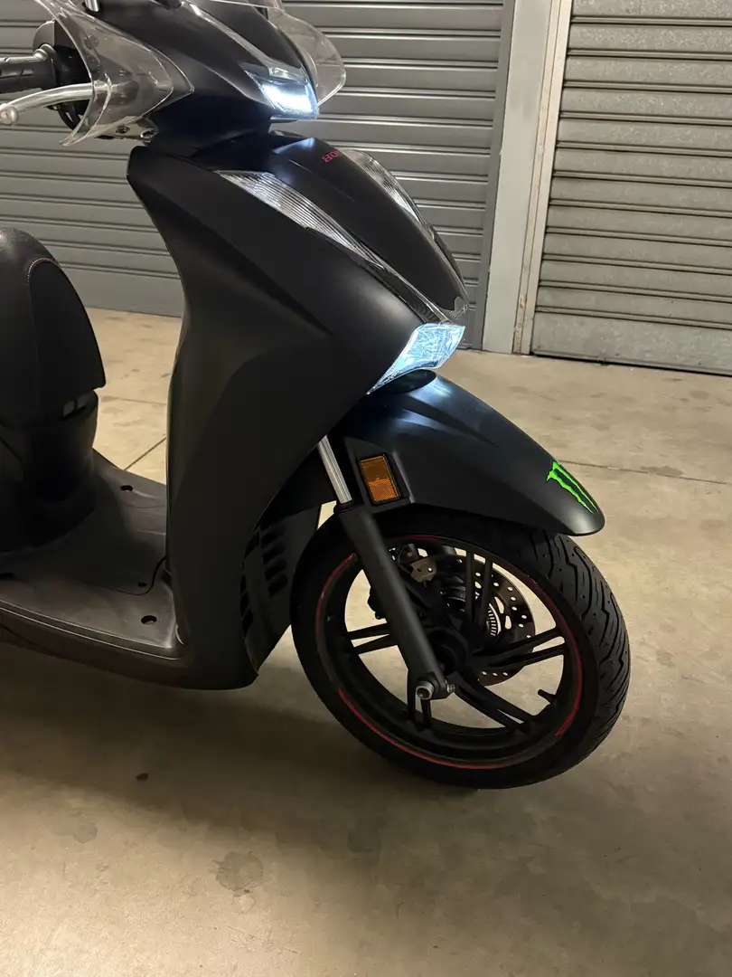 Honda SH 350i sport - 1