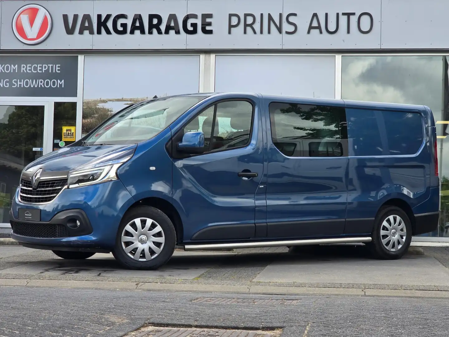 Renault Trafic 2.0 dCi 120 T29 L2H1 DC Work Edition 6p. |NAVI|CRU Blauw - 1
